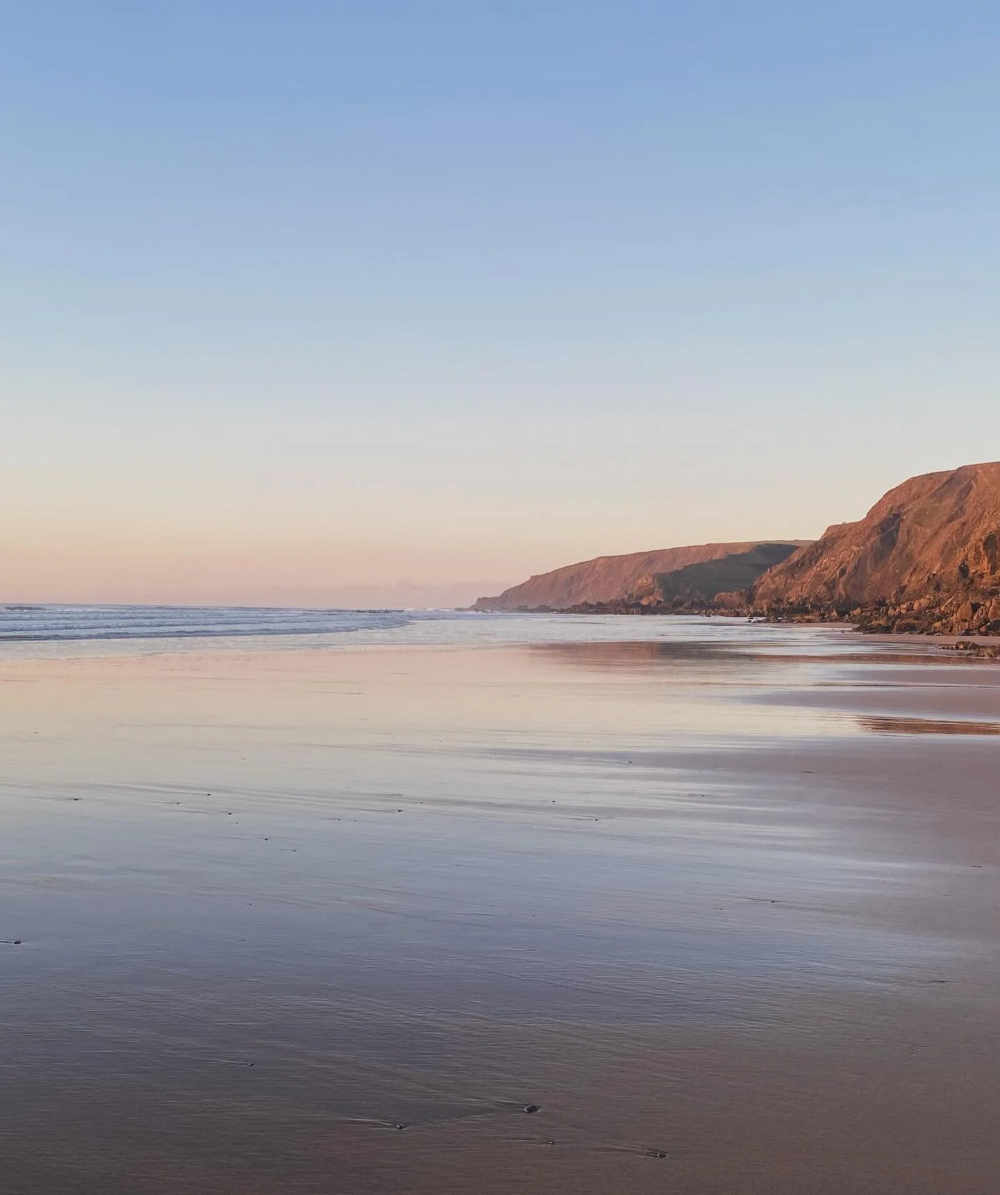 It&rsquo;s my birthday today.
My birthday wish is that I&rsquo;d love everyone to donate to my friends in Gaza today, if you feel called to help them.
You will find links to their funding campaigns or PayPal accounts in their bios:
@abed_abed_1996 
@