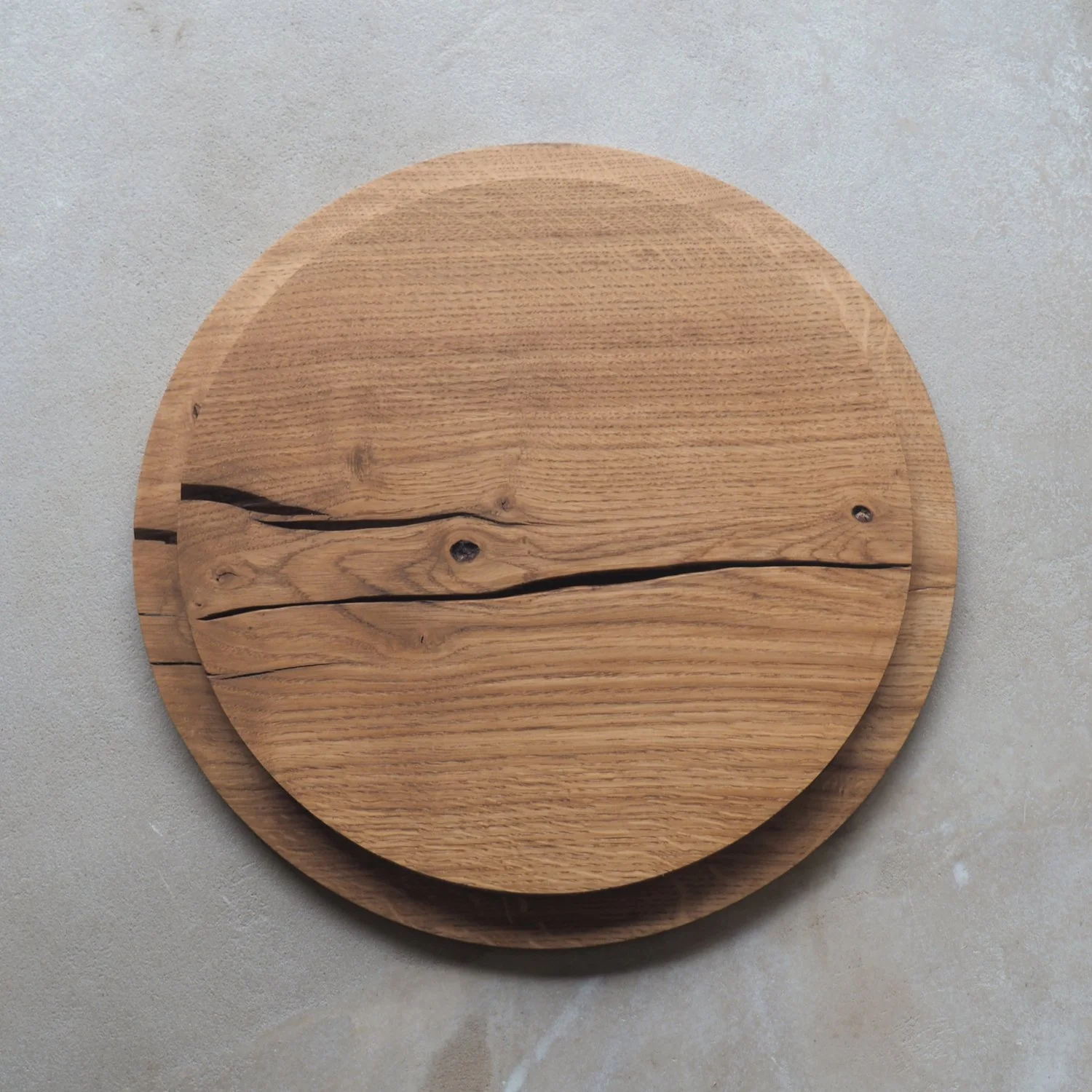 circular-oak-tray-1e-pachadesign.jpg