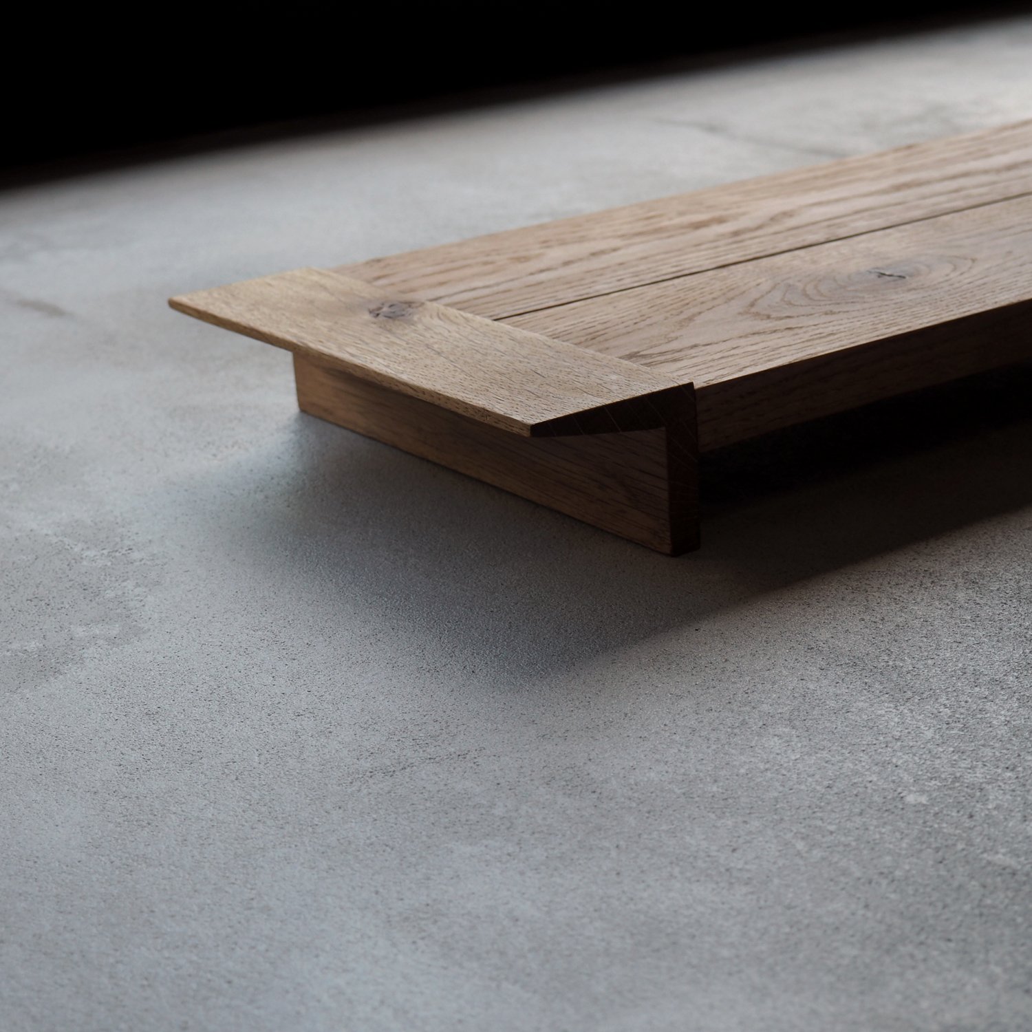 oak-low-tea-with-handles-1c-pachadesign.jpg