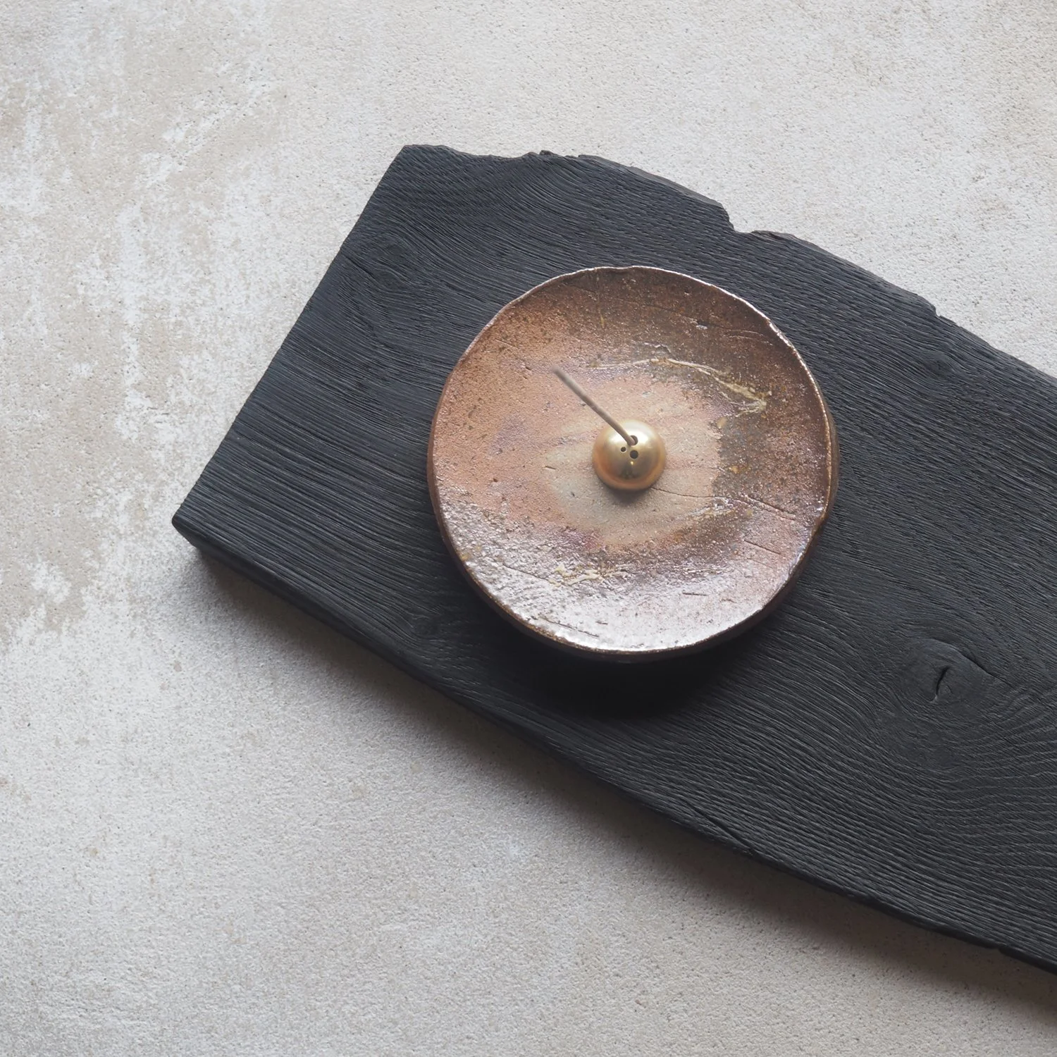 organic-burnt-oak-board-5c-pachadesign.jpg