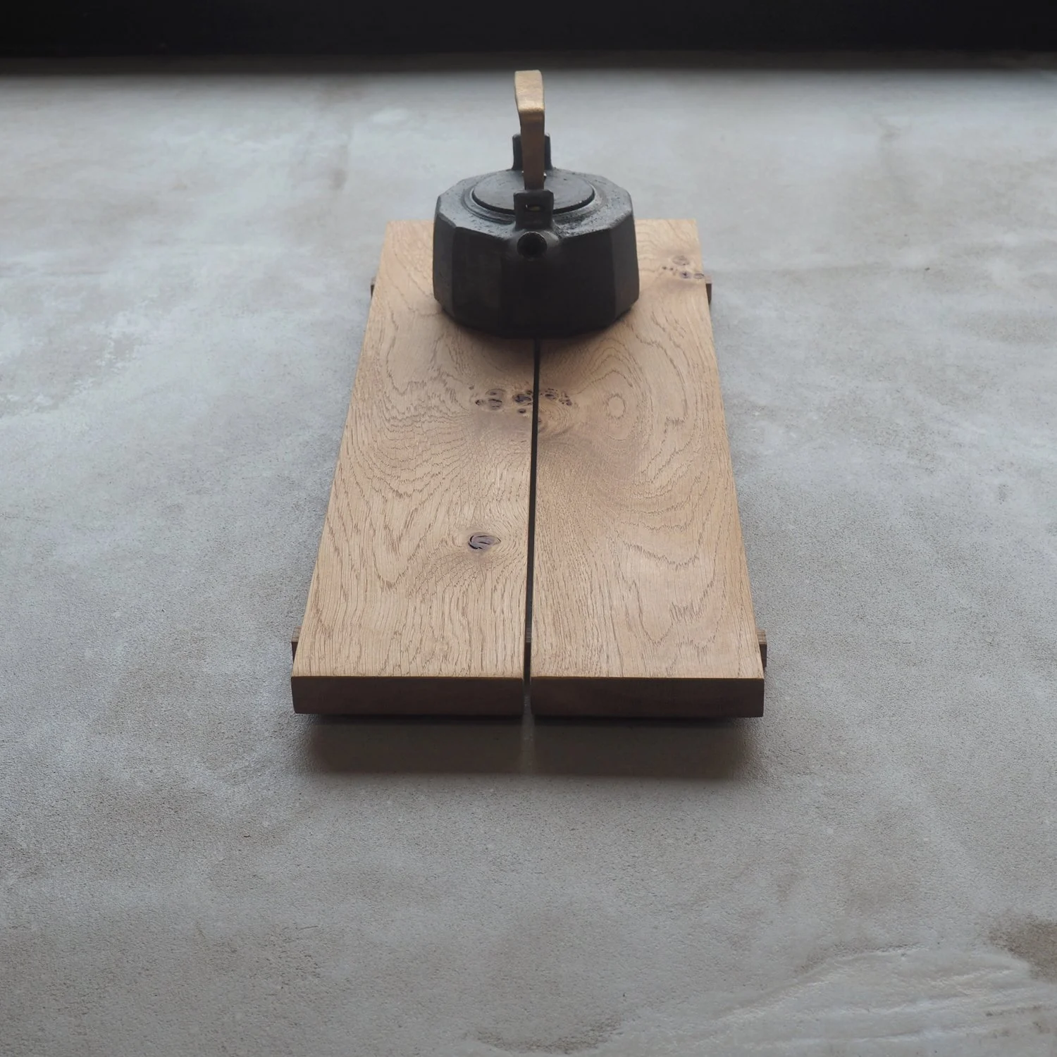 oak-low-tea-1b-pachadesign.jpg