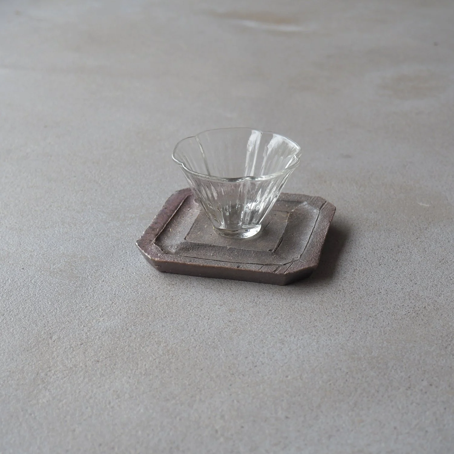 small-square-plate-1h-pachadesign.jpg