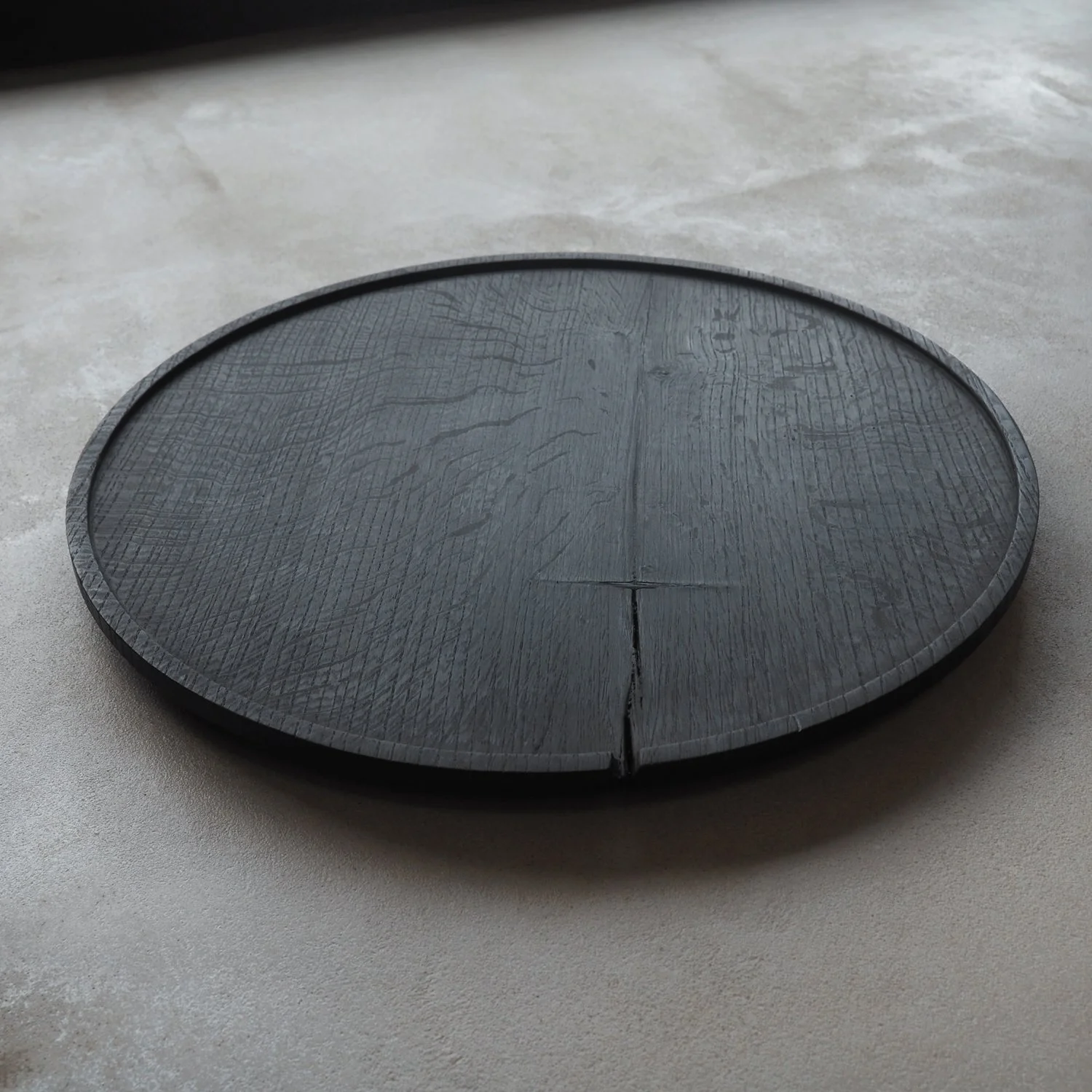 circular-burnt-oak-tray-3d-pachadesign.jpg