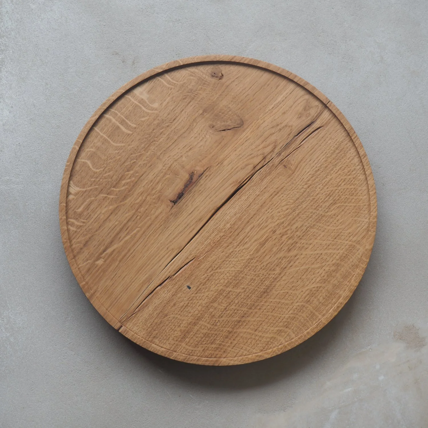 circular oak tray 3