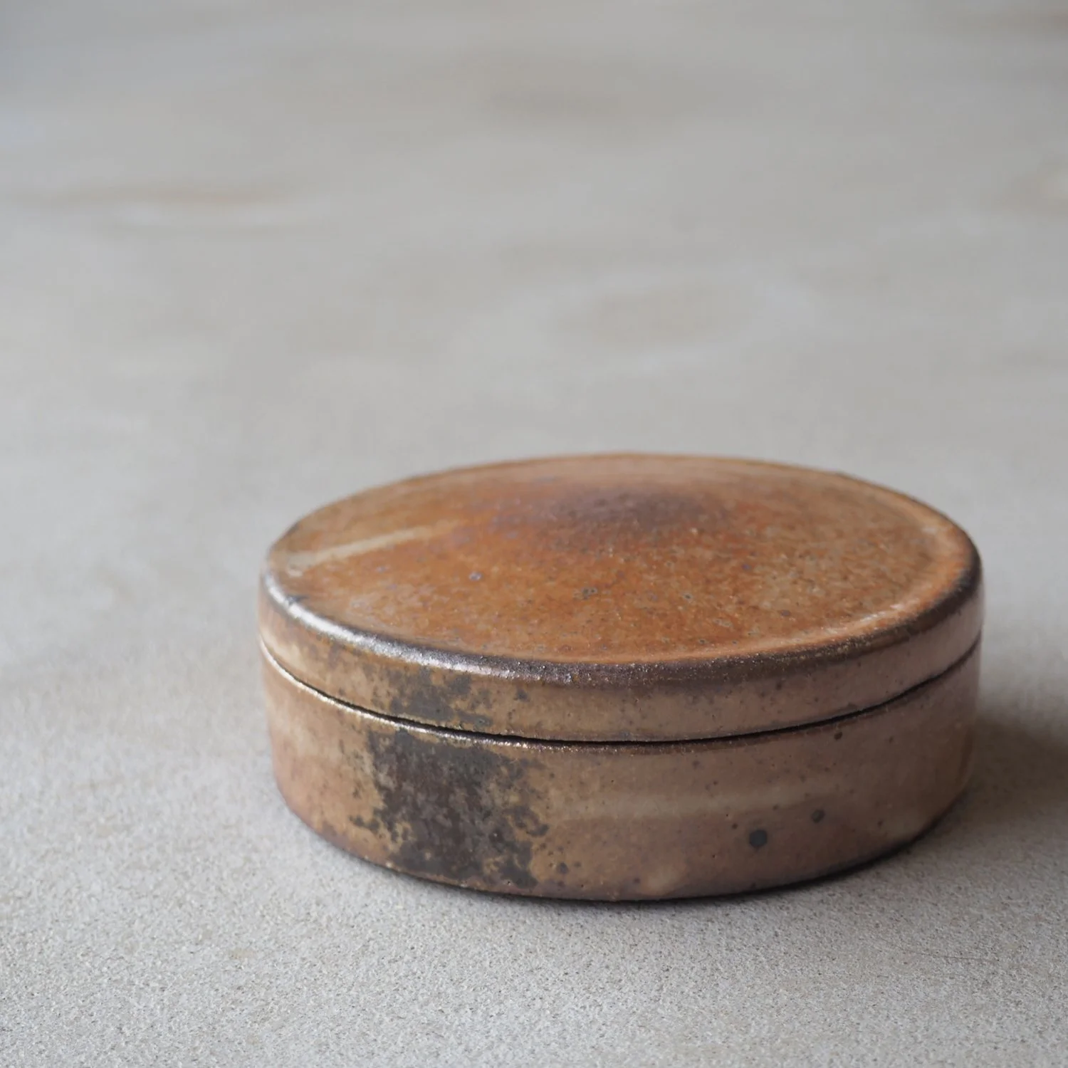 shino-box-2a-pachadesign.jpg
