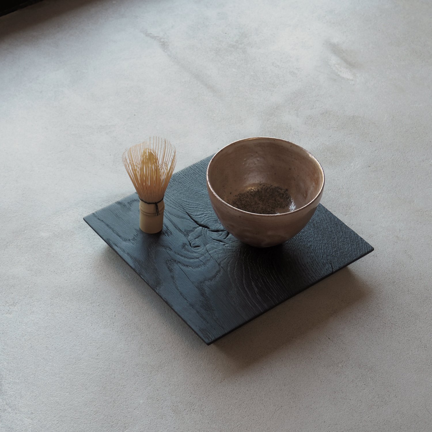 square-burnt-oak-serving-plinth-1b-pachadesign.jpg
