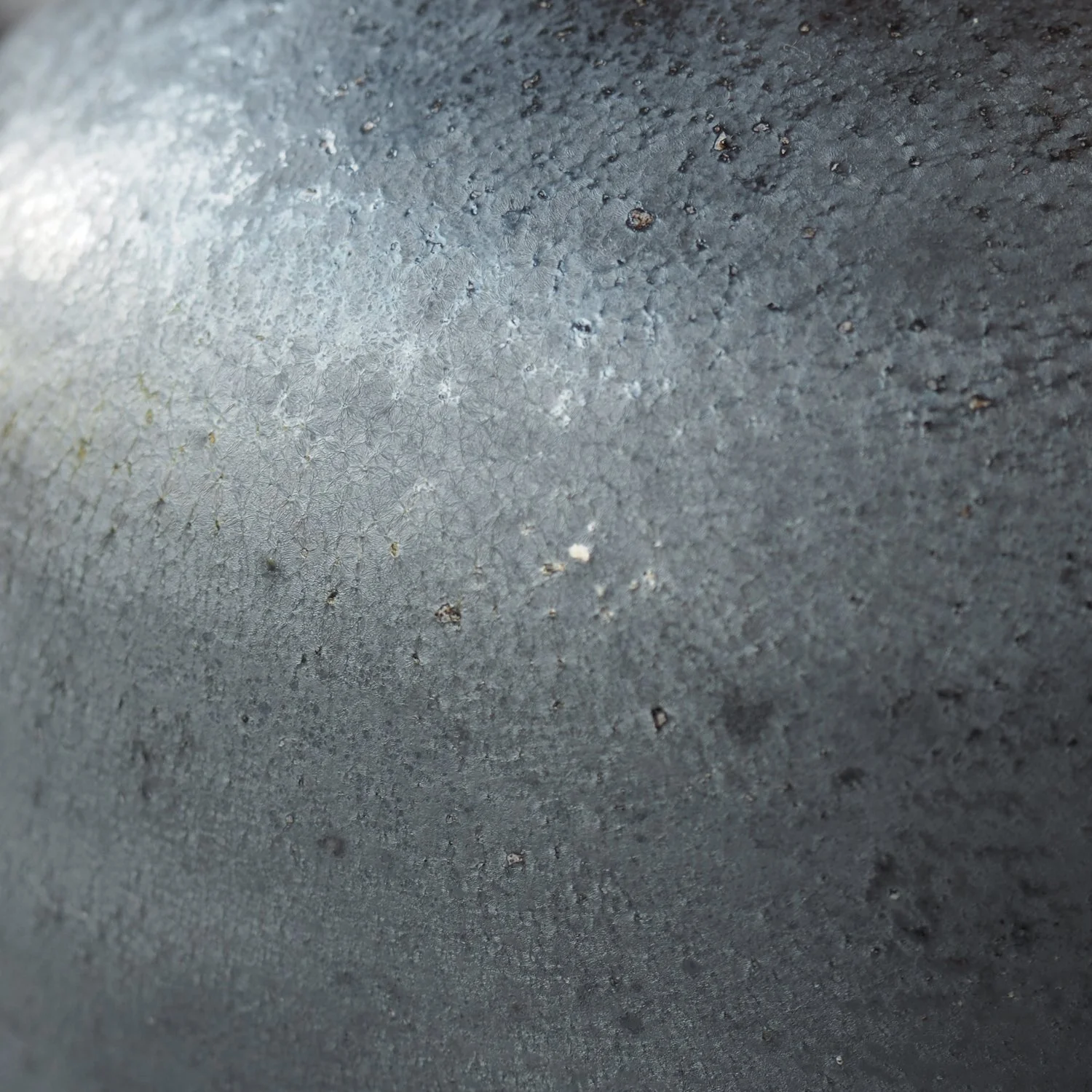 large-iron-wash-vase-1c-pachadesign.jpg