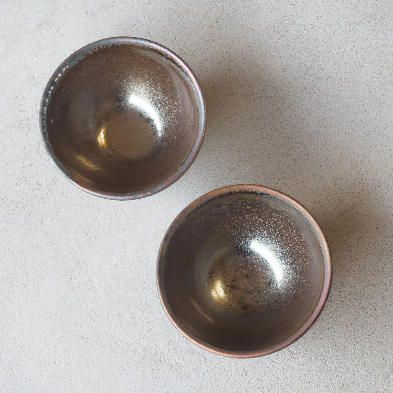 iron-wash-shino-open-yunomi-1d-pachadesign.jpg