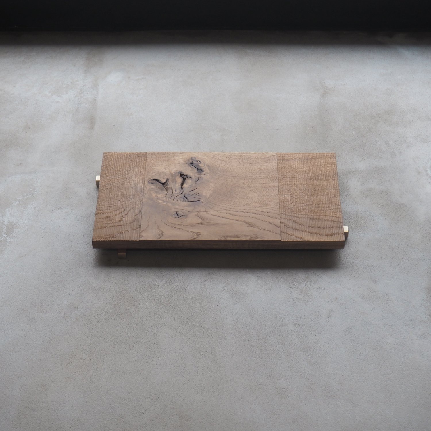 oak-brass-altar-2d-pachadesign.jpg