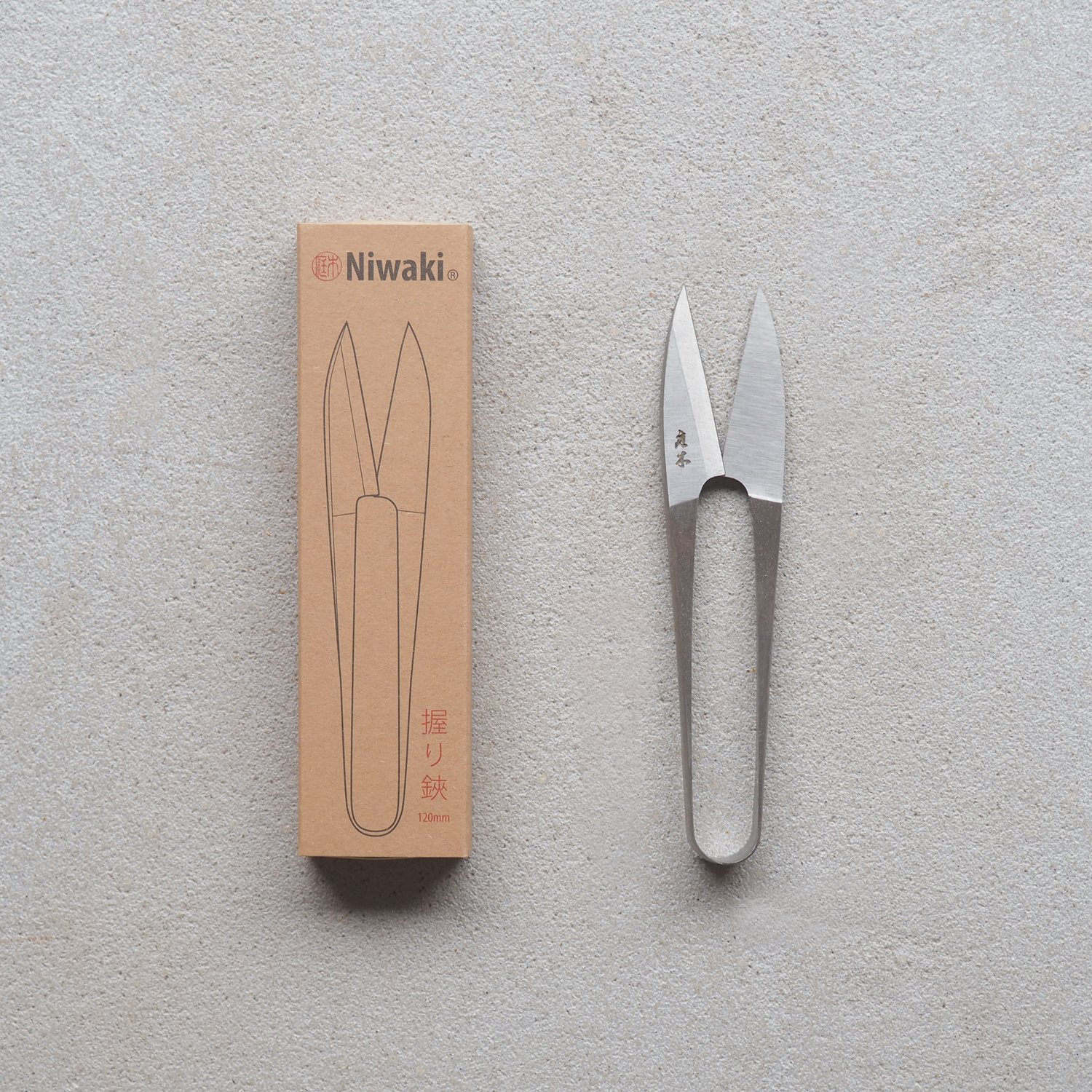 bonsai-snips-niwaki-1-pachadesign.jpg