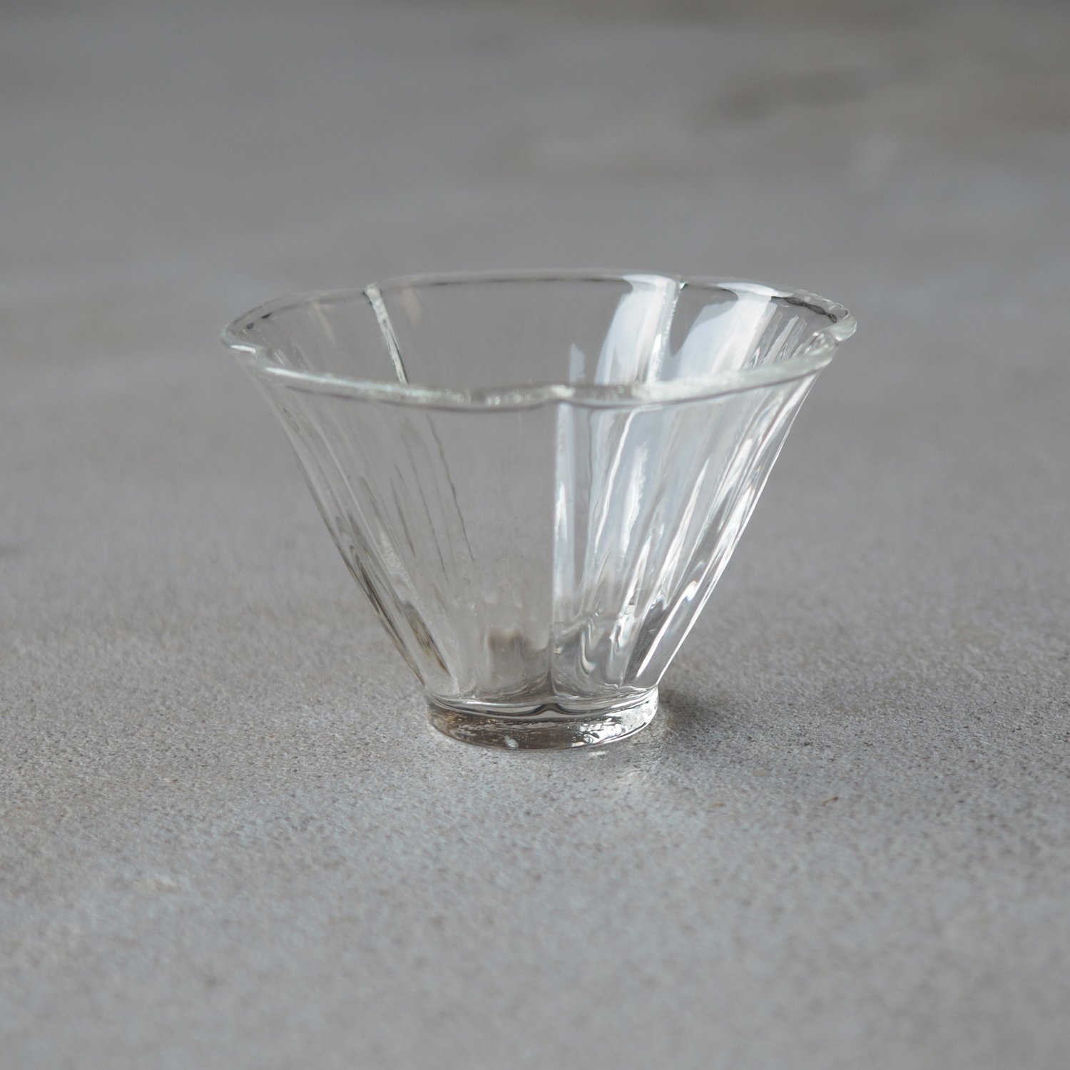 flower-glass-1b-pachadesign.jpg