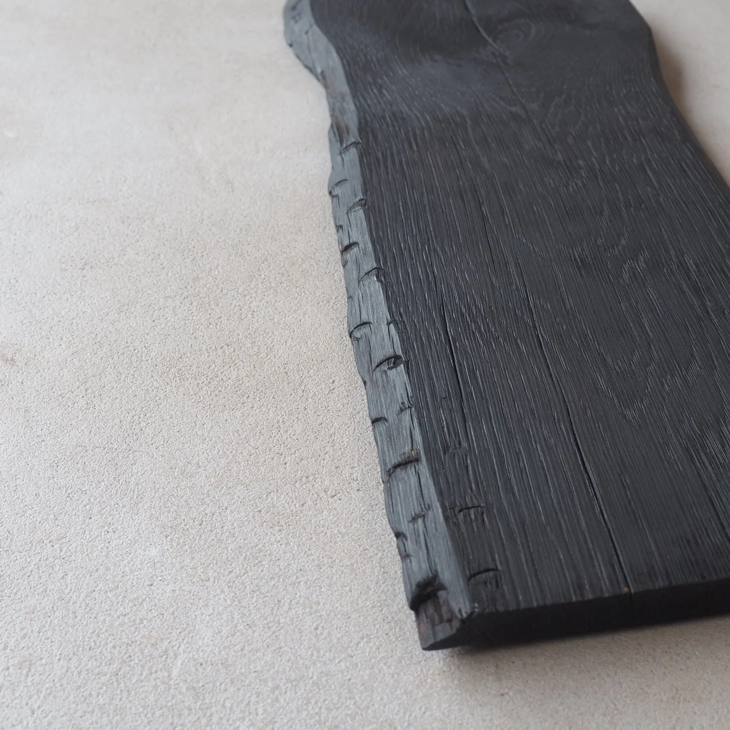 organic-burnt-oak-board-3c-pachadesign.jpg