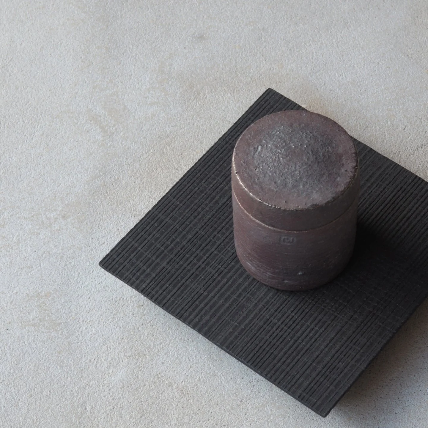 iron-wash-box-1d-pachadesign.jpg