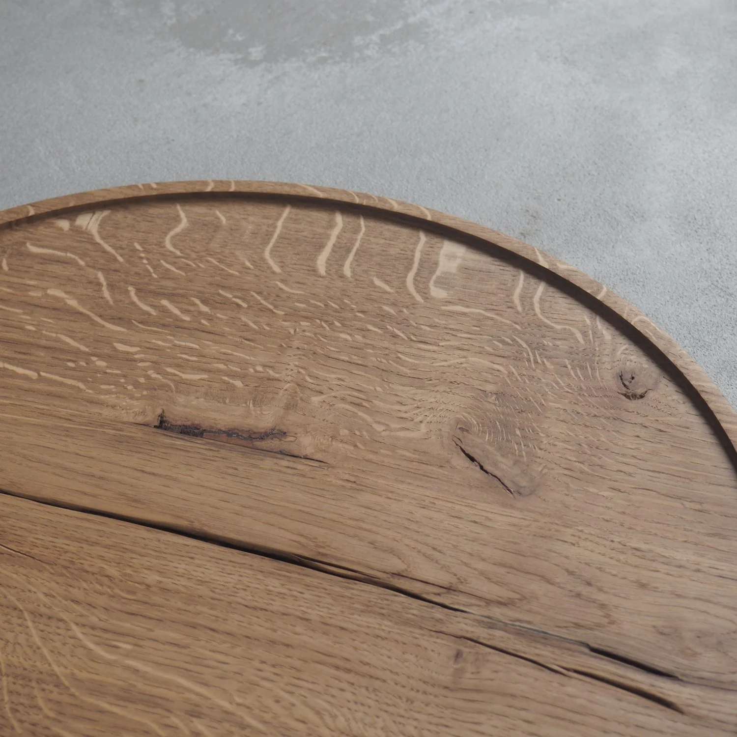 circular-oak-tray-3d-pachadesign.jpg