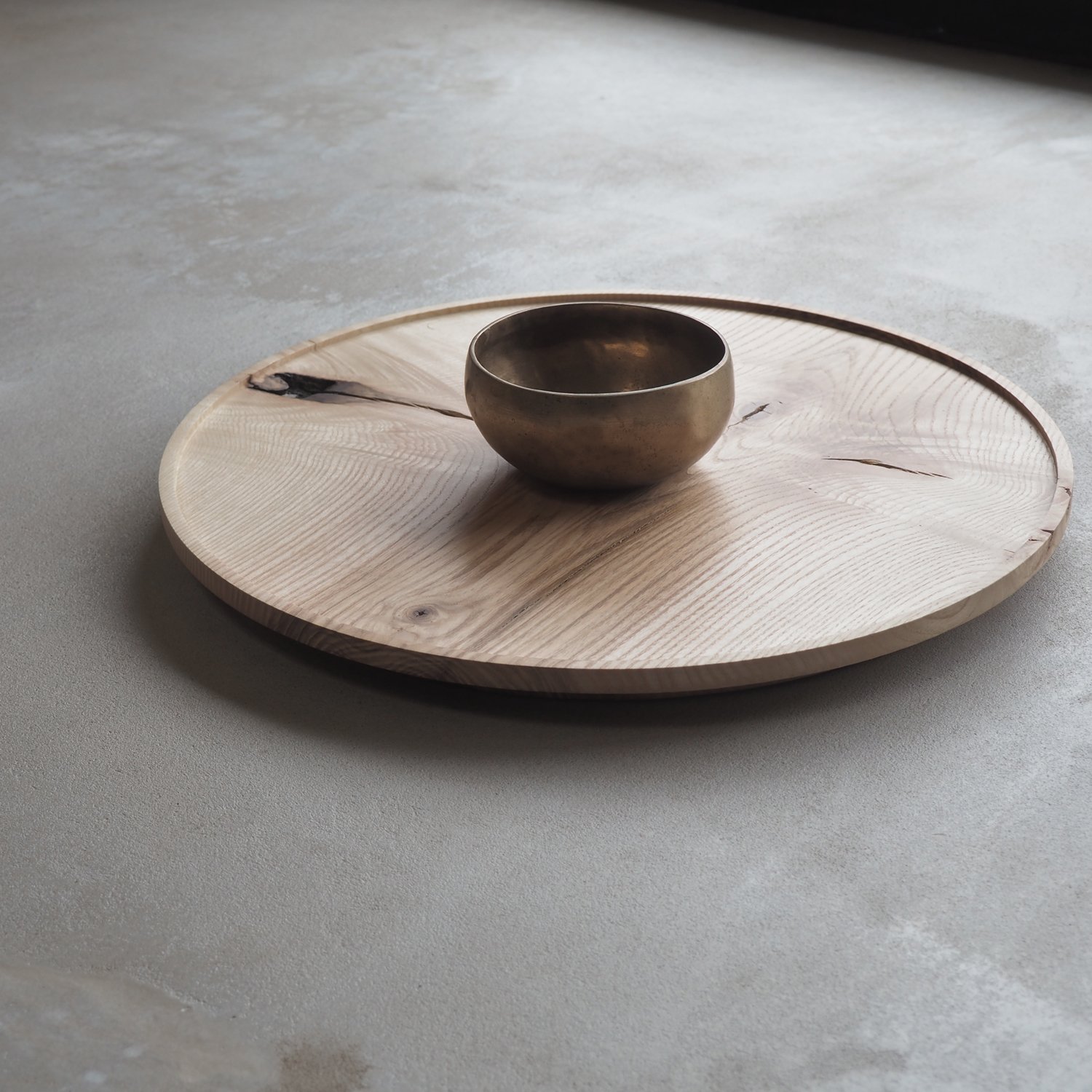 circular-ash-tray-1b-pachadesign.jpg