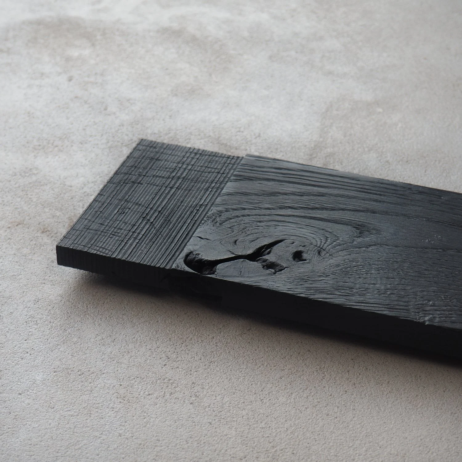 narrow-burnt-oak-plinth-1d-pachadesign.jpg
