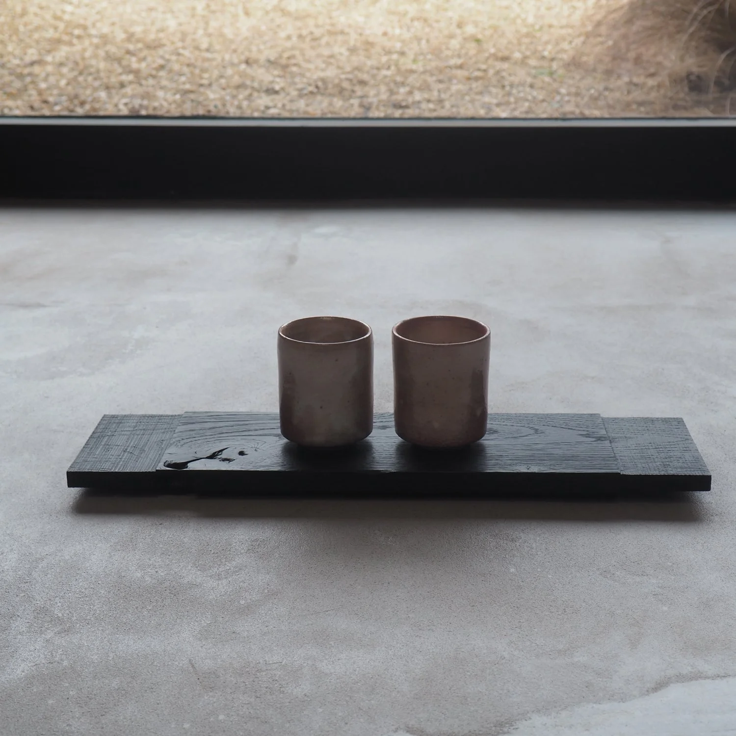 narrow-burnt-oak-plinth-1b-pachadesign.jpg