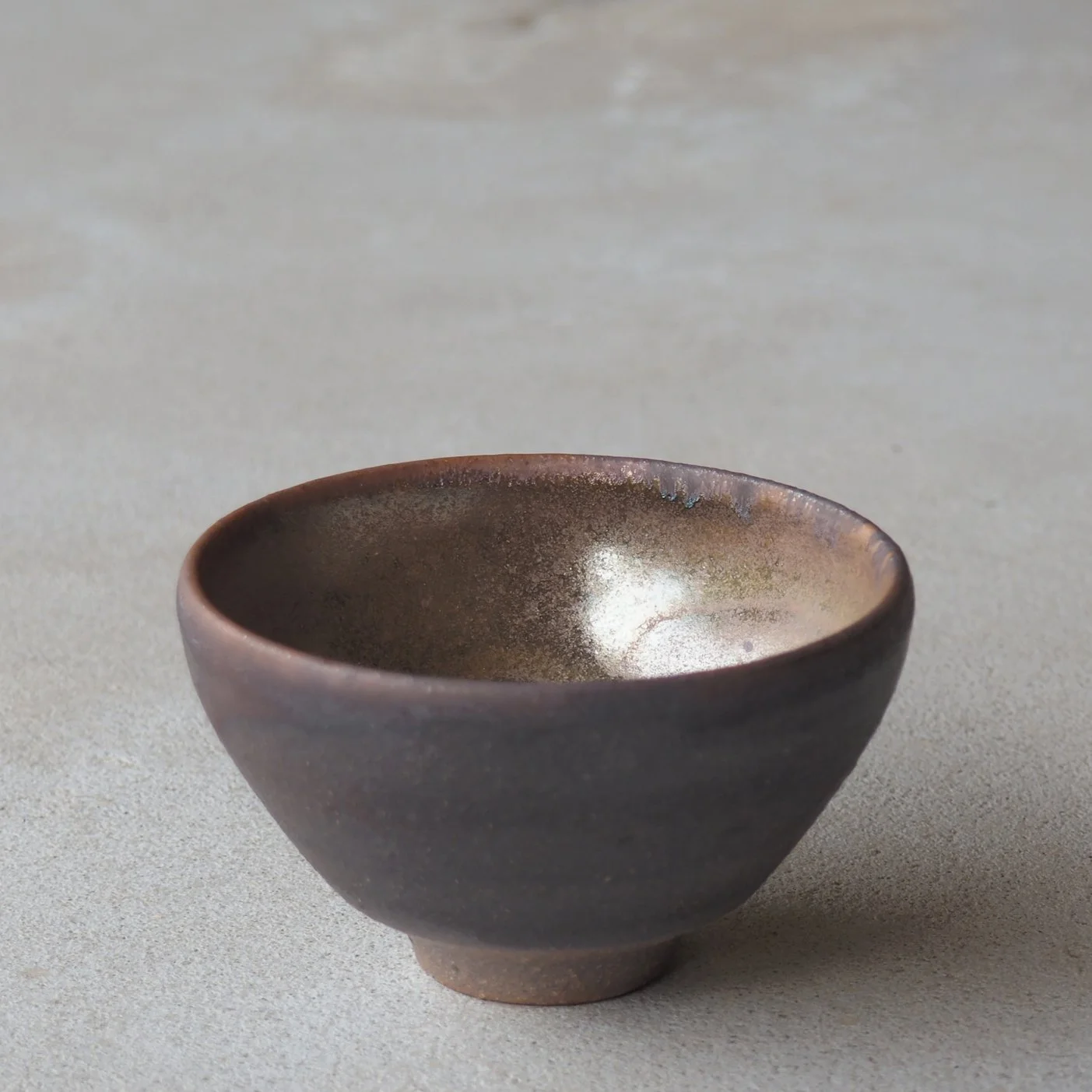 large-iron-wash-shino-open-yunomi-1e-pachadesign.jpg