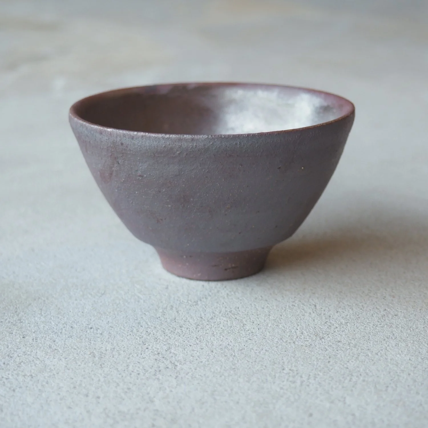 large-iron-wash-open-yunomi-1d-pachadesign.jpg