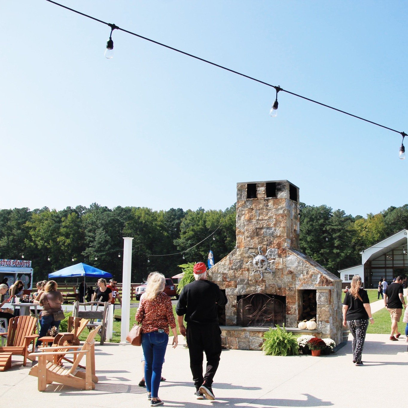 UPCOMING EVENTS at Loblolly Acres

🍴May 18th | DINNER THEATER with Ovation Dinner Theater 

🌿June 1st | OPEN HOUSE featuring Opera Delaware, Live Music by Sean Reilly, On-site Wood Chainsaw Carvers + Live Auction - a free event! 

🍓June 7th | FARM