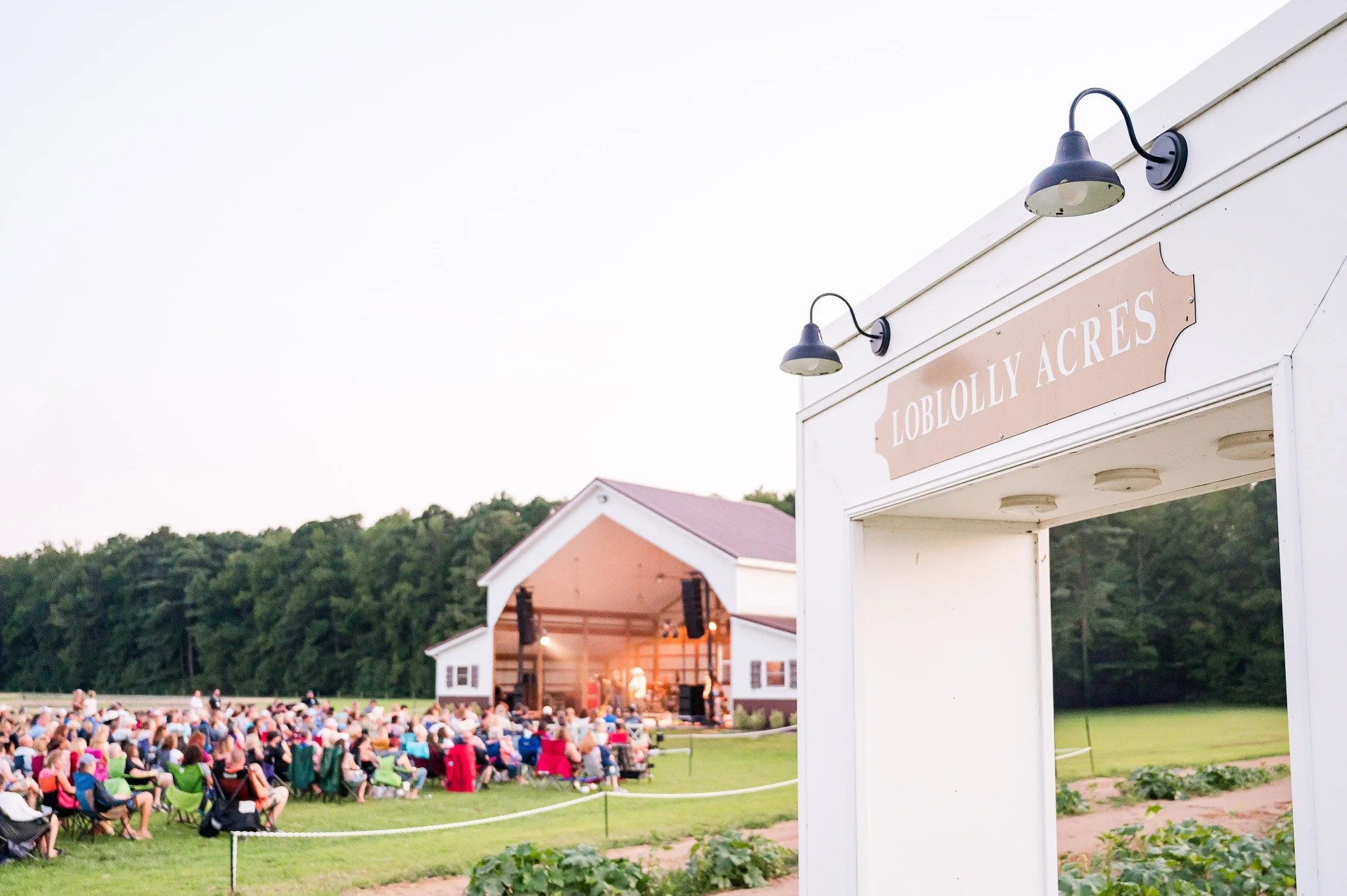 🎸 A Summer Favorite Returns to the Farm Tomorrow! 🎸
LOVE SEED MAMA JUMP CONCERT
 Friday, June 26 | Loblolly Acres | Doors Open 6:30 &amp; 8 Concert 

Before LSMJ takes the Sycamore Stage Enjoy 
🎶 Mixed Business
🍔 Great food trucks - House Rockin&