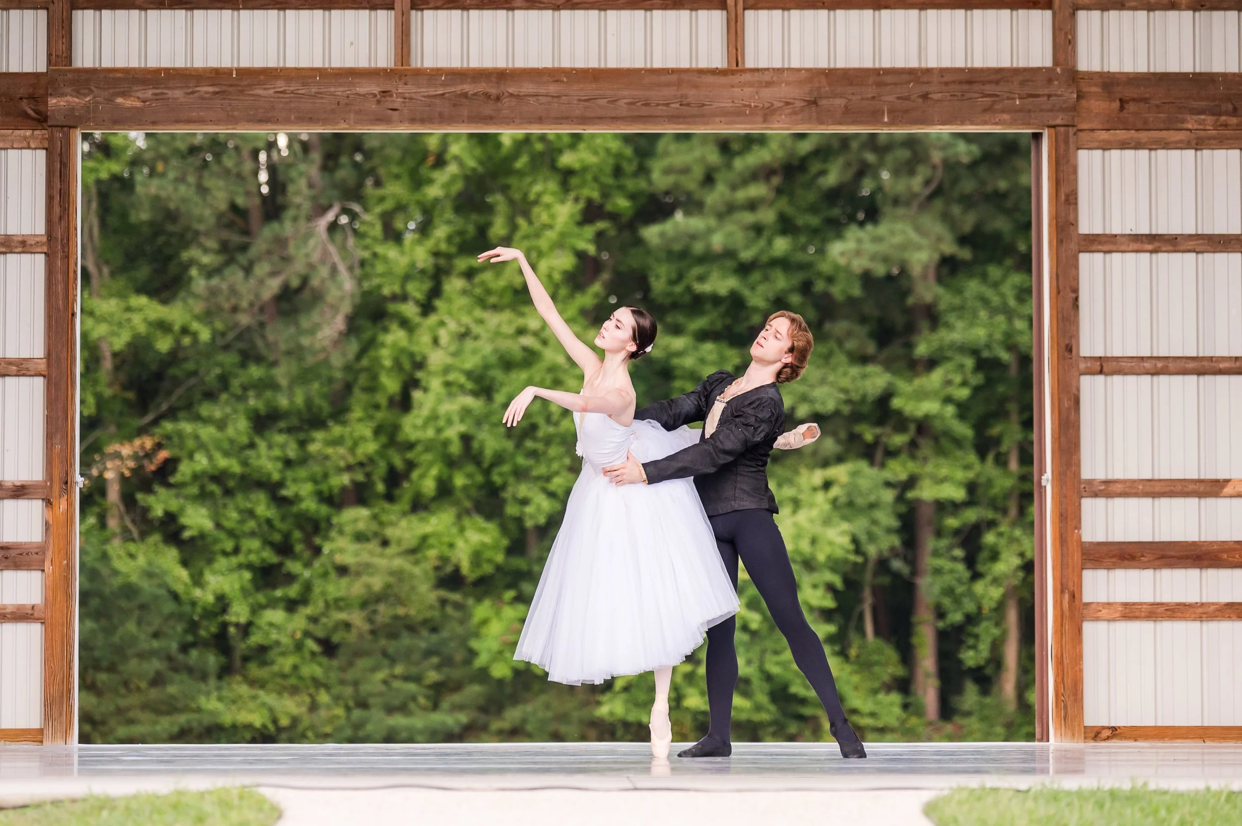 What a beautiful day! 🩰

Yesterday was truly something special&mdash;from the beauty and grace of @firststateballetofficial to Paradise Alley King Snakes bringing the blues to the Great Oak Pavilion, delicious BBQ by and local brews by @bellefontebr