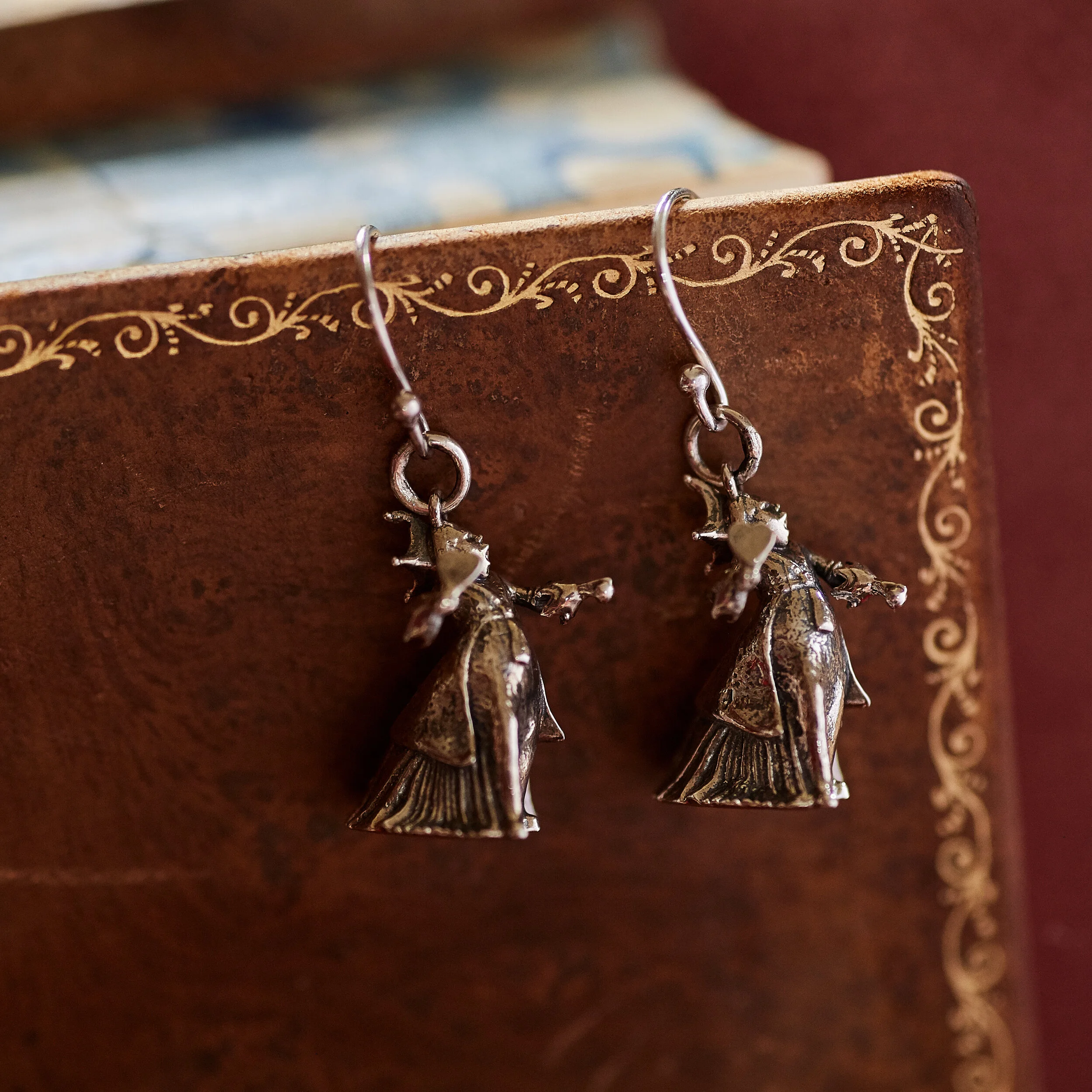 Queen of Hearts Earrings