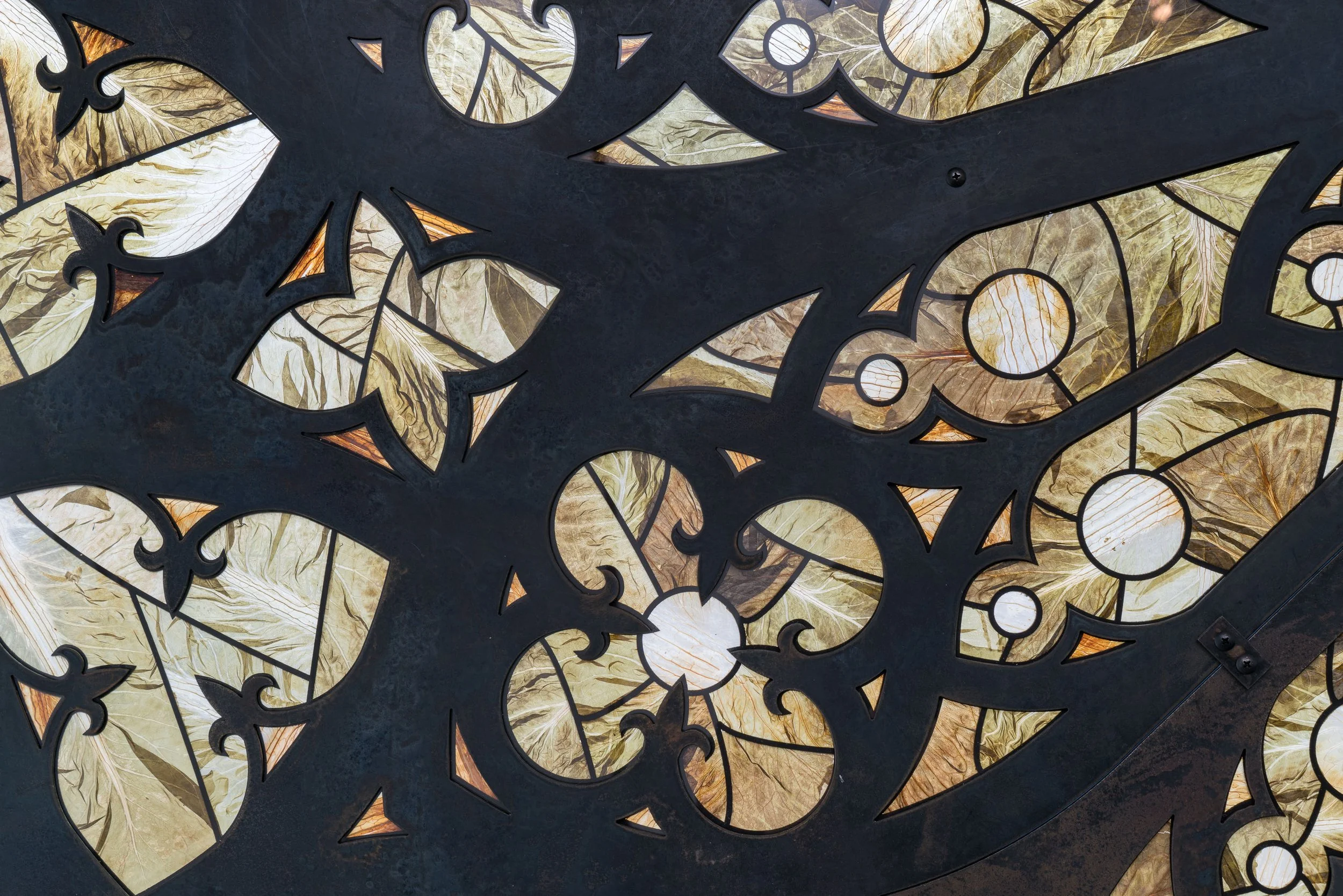 This sculpture replicates the rose window from the Cathedral of Santa Maria del Pi in Barcelona, a structure that has famously collapsed multiple times throughout its history. I see this as a powerful metaphor for the fragility of imposed ideologies.