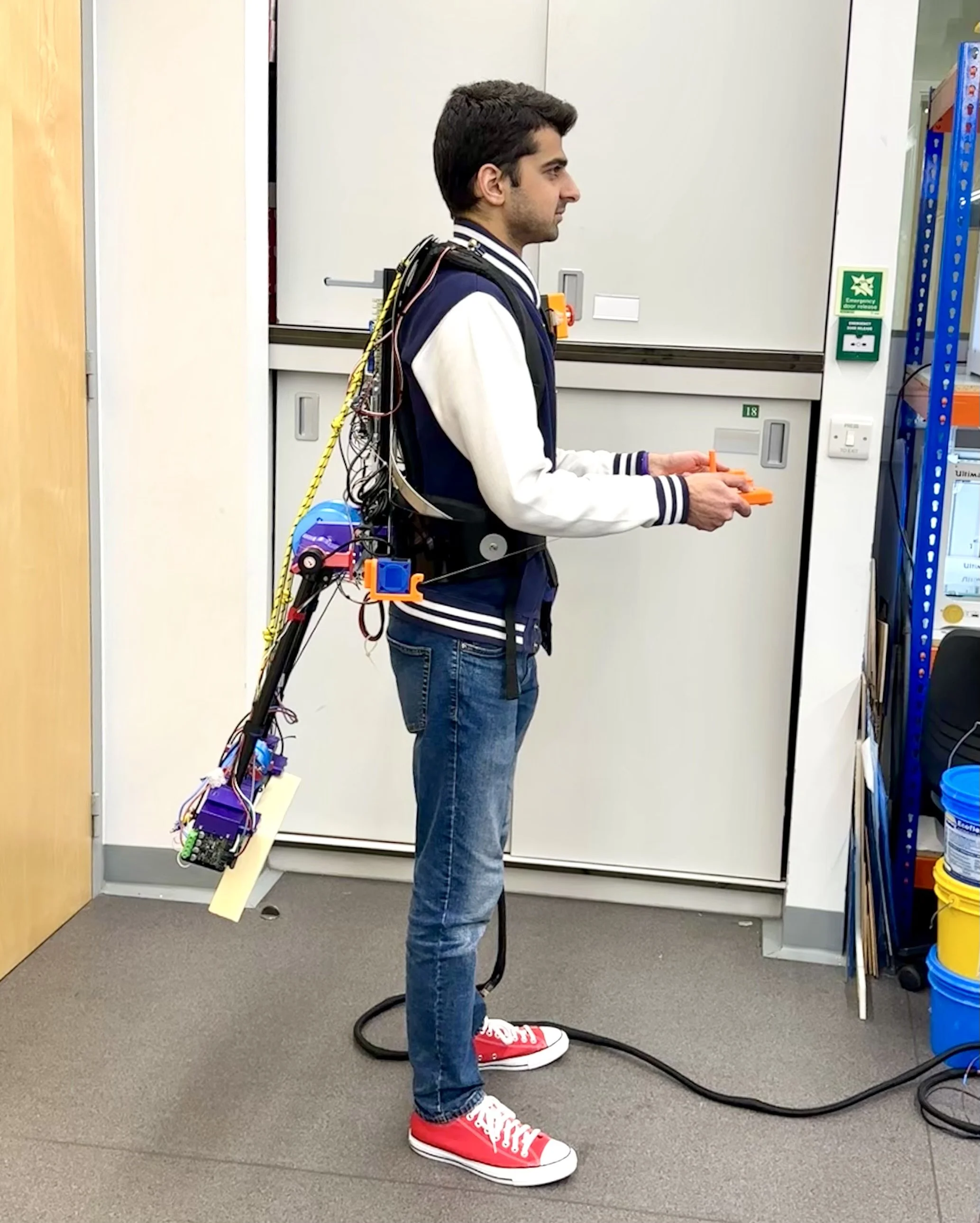 Wearble Robotic Tail