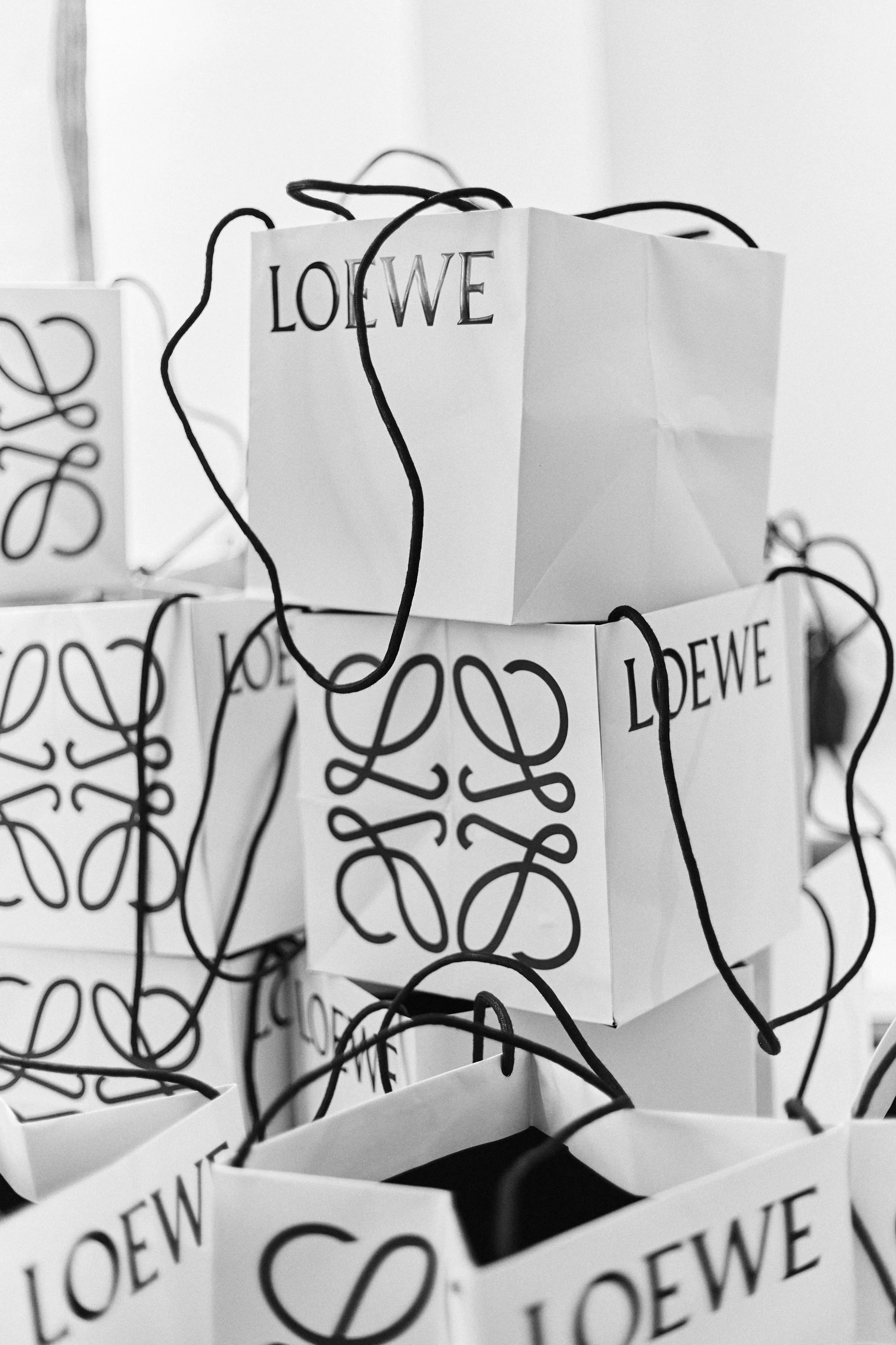 LOEWE X MAMBO_54.jpg