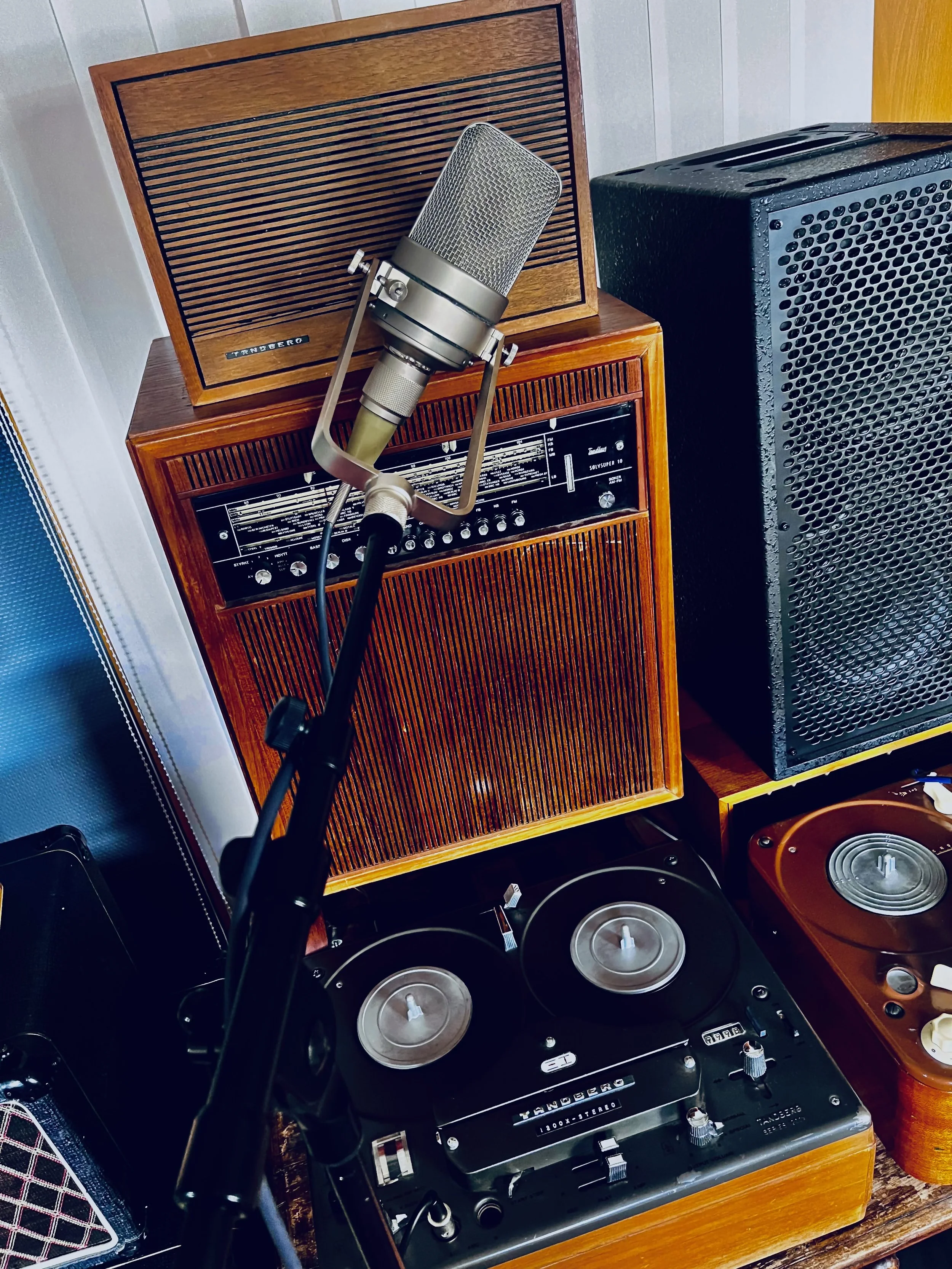 #episk basslyd nr. 3 - Flea 49