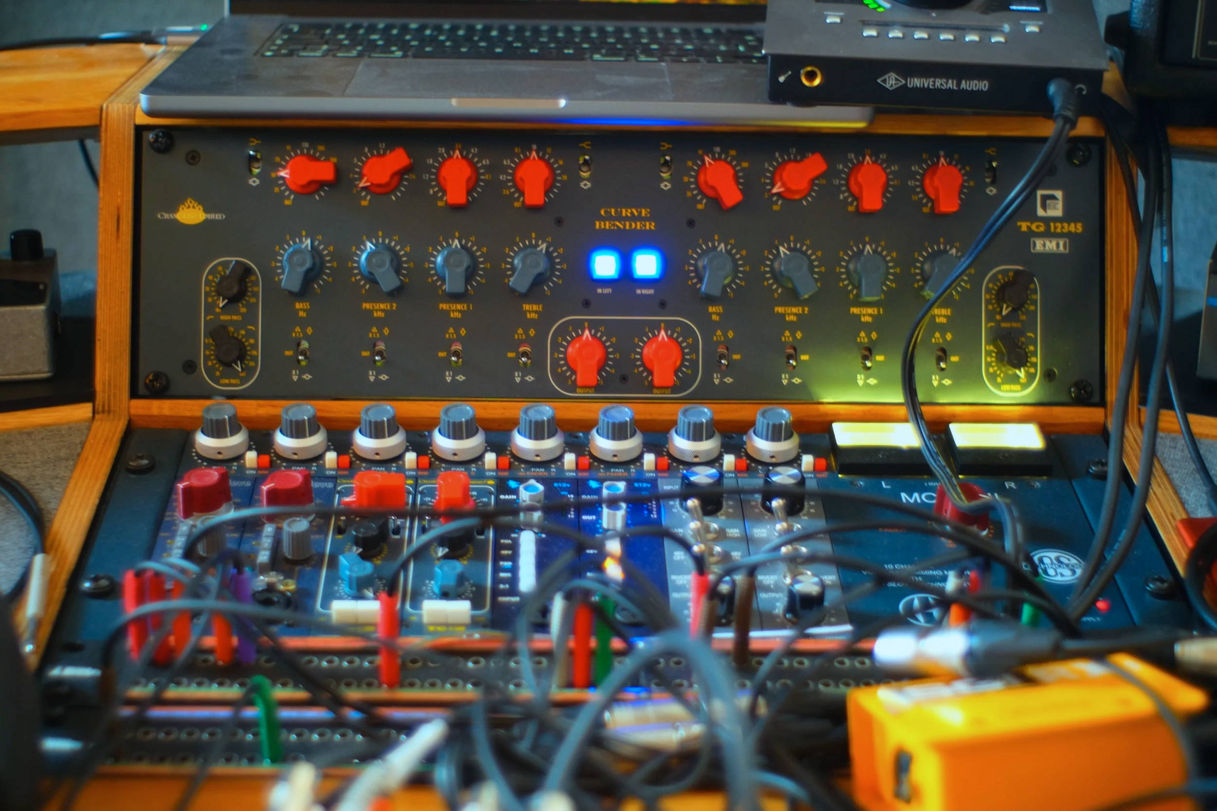 #micpres &amp; eqs