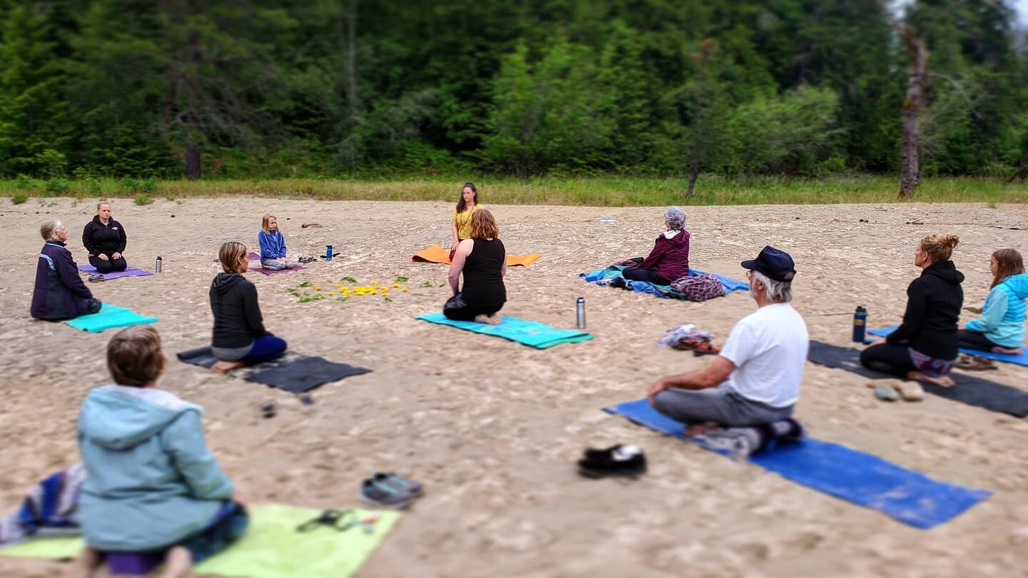 Today is: International Day of Peace☮
To celebrate this day, I invite you to block&nbsp;out some time in your schedule and take a few moments to yourself. Find a comfortable place to sit, then&nbsp;breathe slowly&nbsp;and deeply for as long as you ca