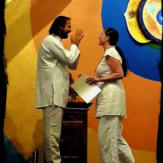 The best teachers guide you back to yourself- to awaken and illuminate from within. This full moon is the guru purnima, or teacher's moon. In this time we recognize and give thanks to all of the teachers in our life and the precious lessons they offe