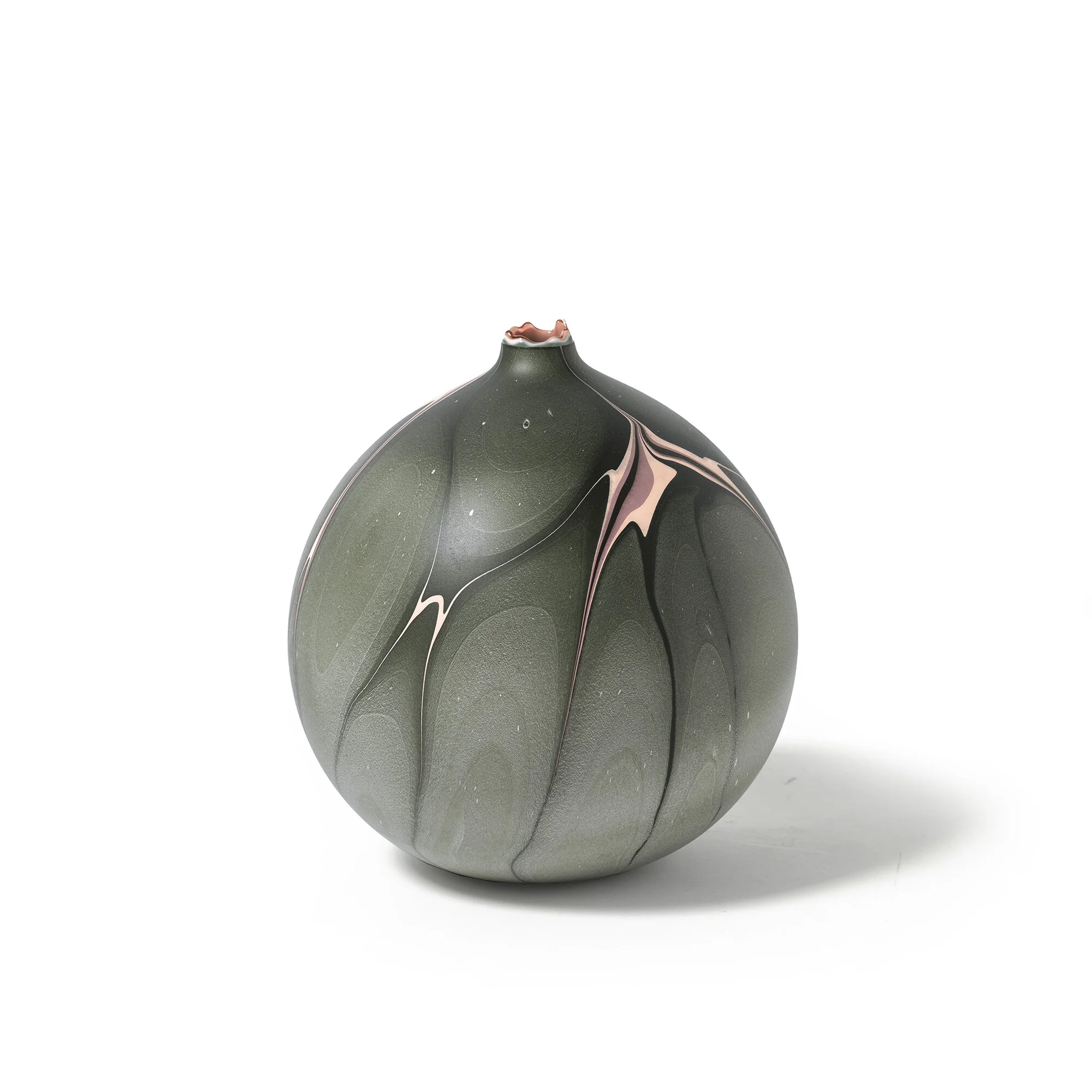 Amazon Vase_1_web.jpg