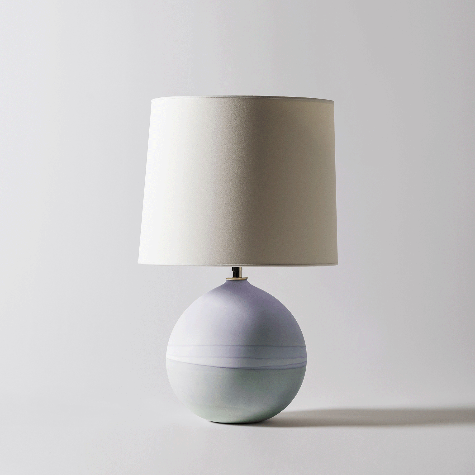 Landscape Lamp_Med Round_Custom.gif