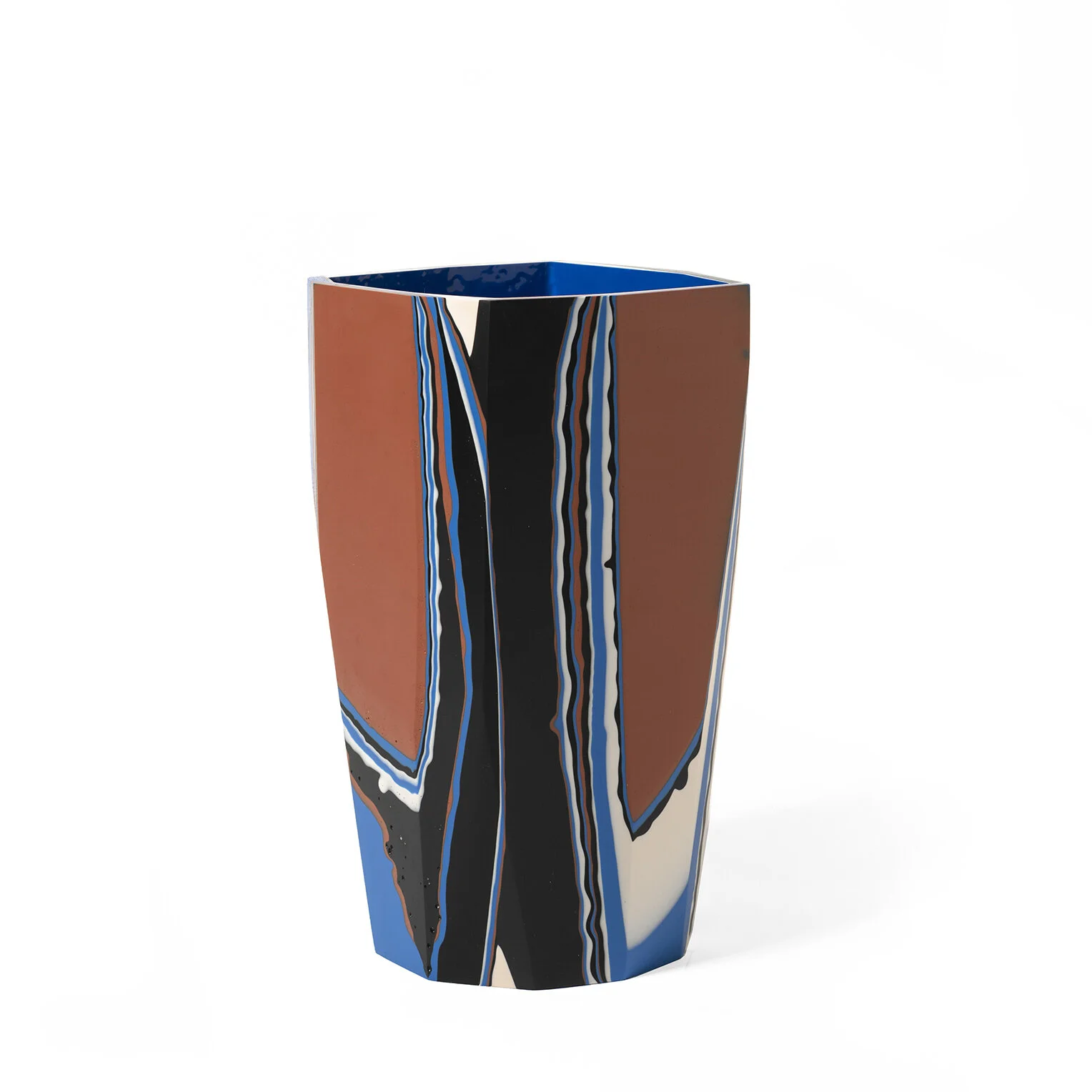 Lemur Vase_3_web.jpg
