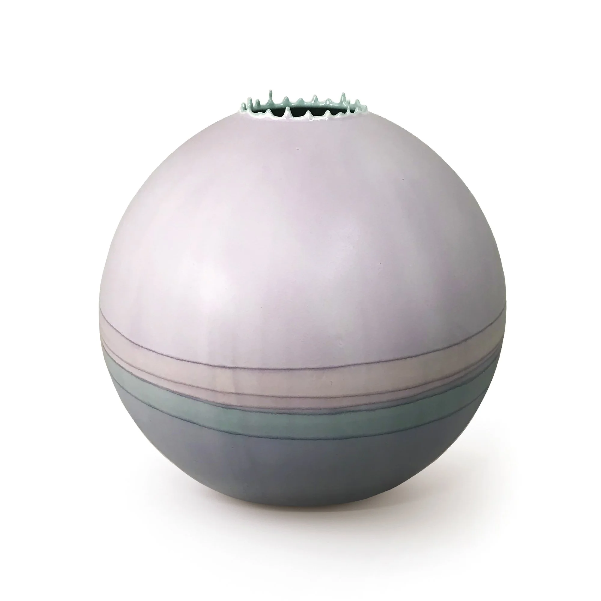 Jupiter Vase_Lilac Ombre_1_web.jpg