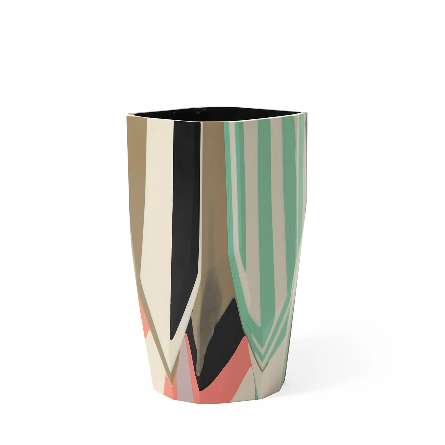 Puglia Vase_3_web copy.jpg