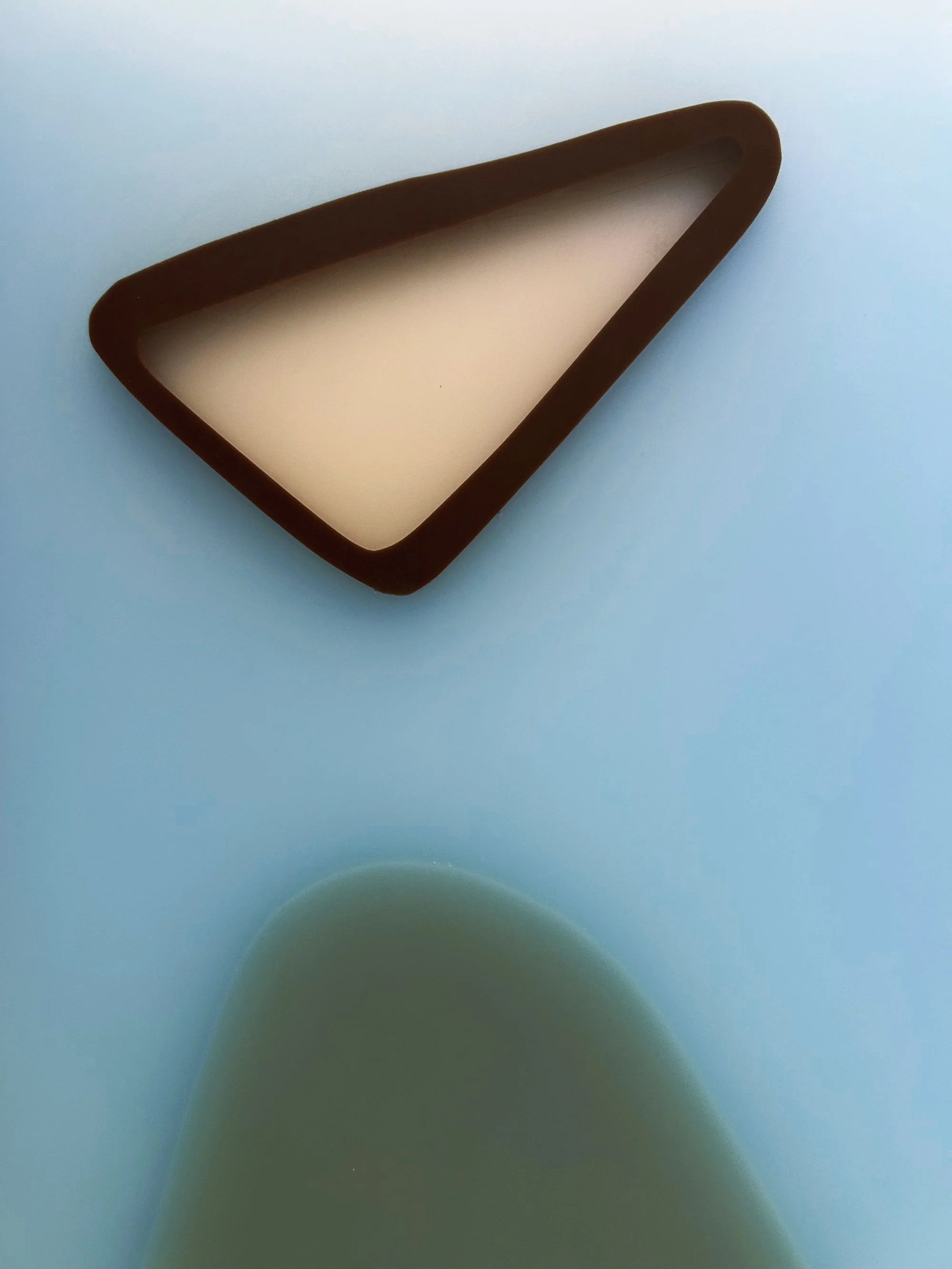 Lucent Cafe Table_Detail_6_web.jpg
