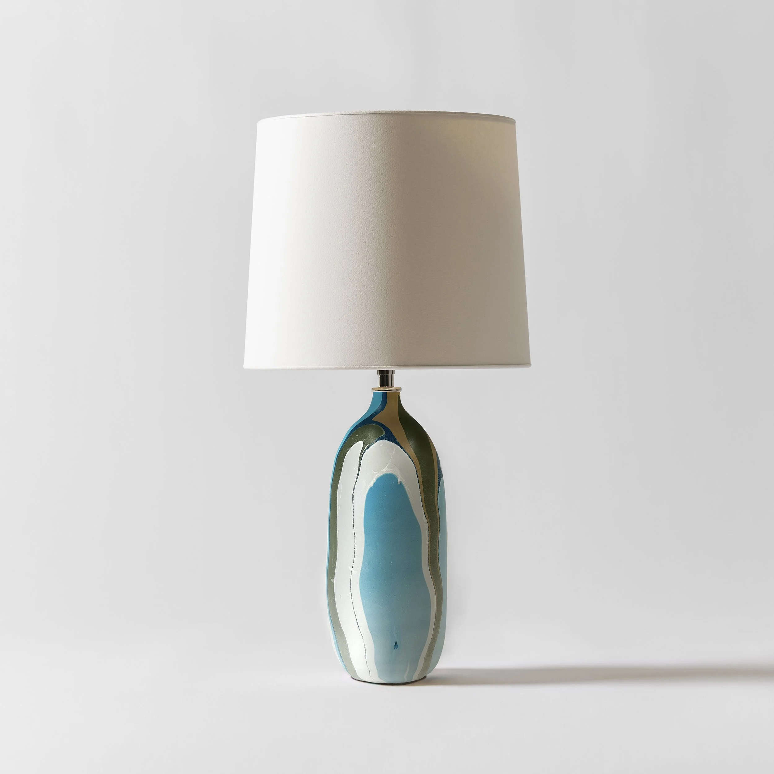 Hydro Lamp_Oblong_7d_web.jpg