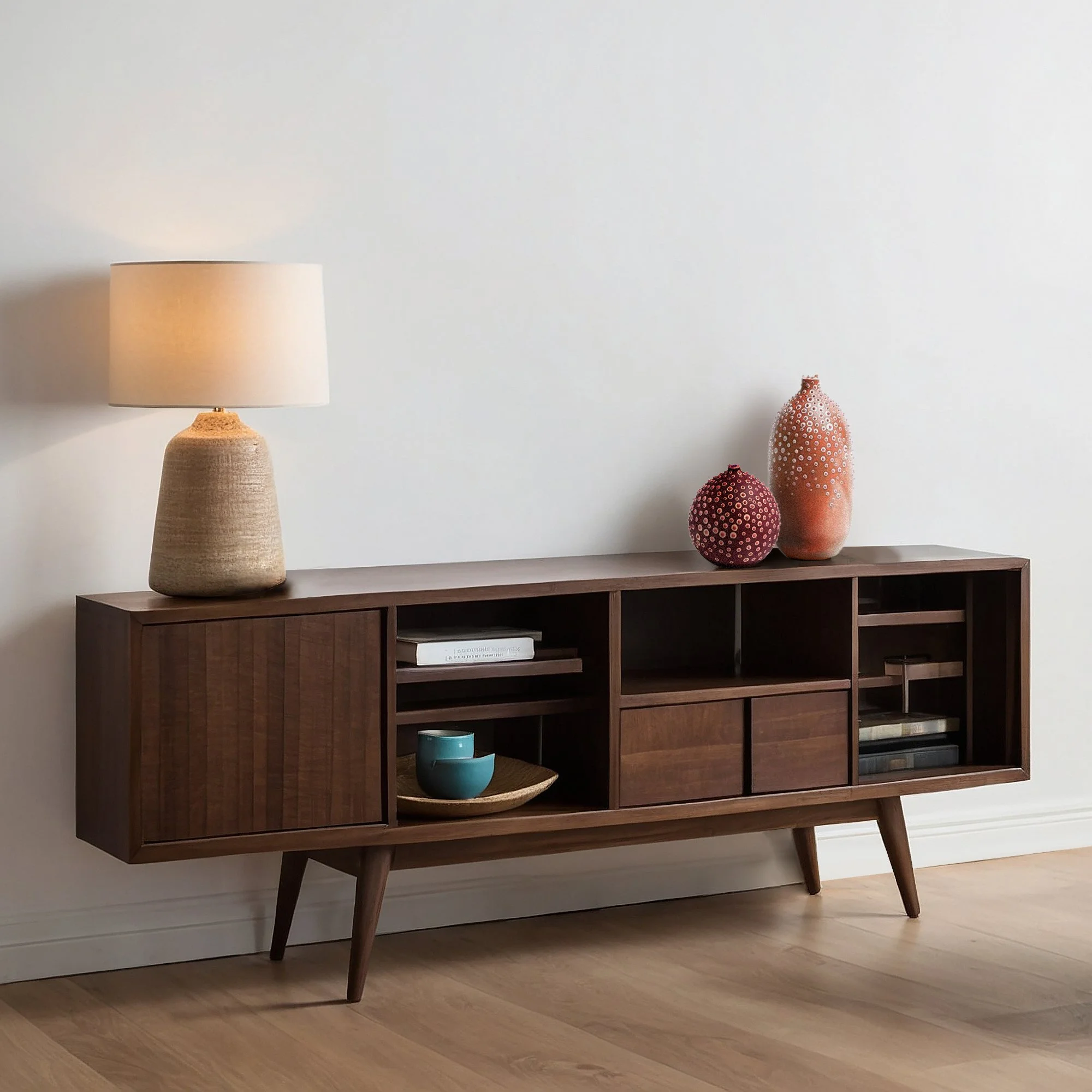 Microbe Vases_environmental_Huxly_Salmon_Petri_Cider.jpg