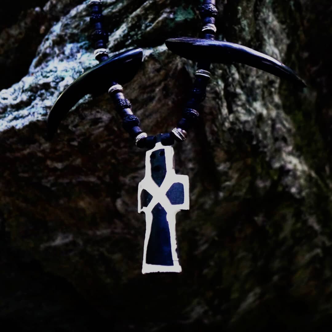 UPDATE: Idol cross necklace will be available in the webstore at 12:00am (ET)

+
#toxica #tribal #tribaljewelry #tribalnecklace #primitive #shaman #ancient #heathen #crossnecklace #bonemala #clawnecklace #skullisland #cannibal #voodoo #hoodoo #talism