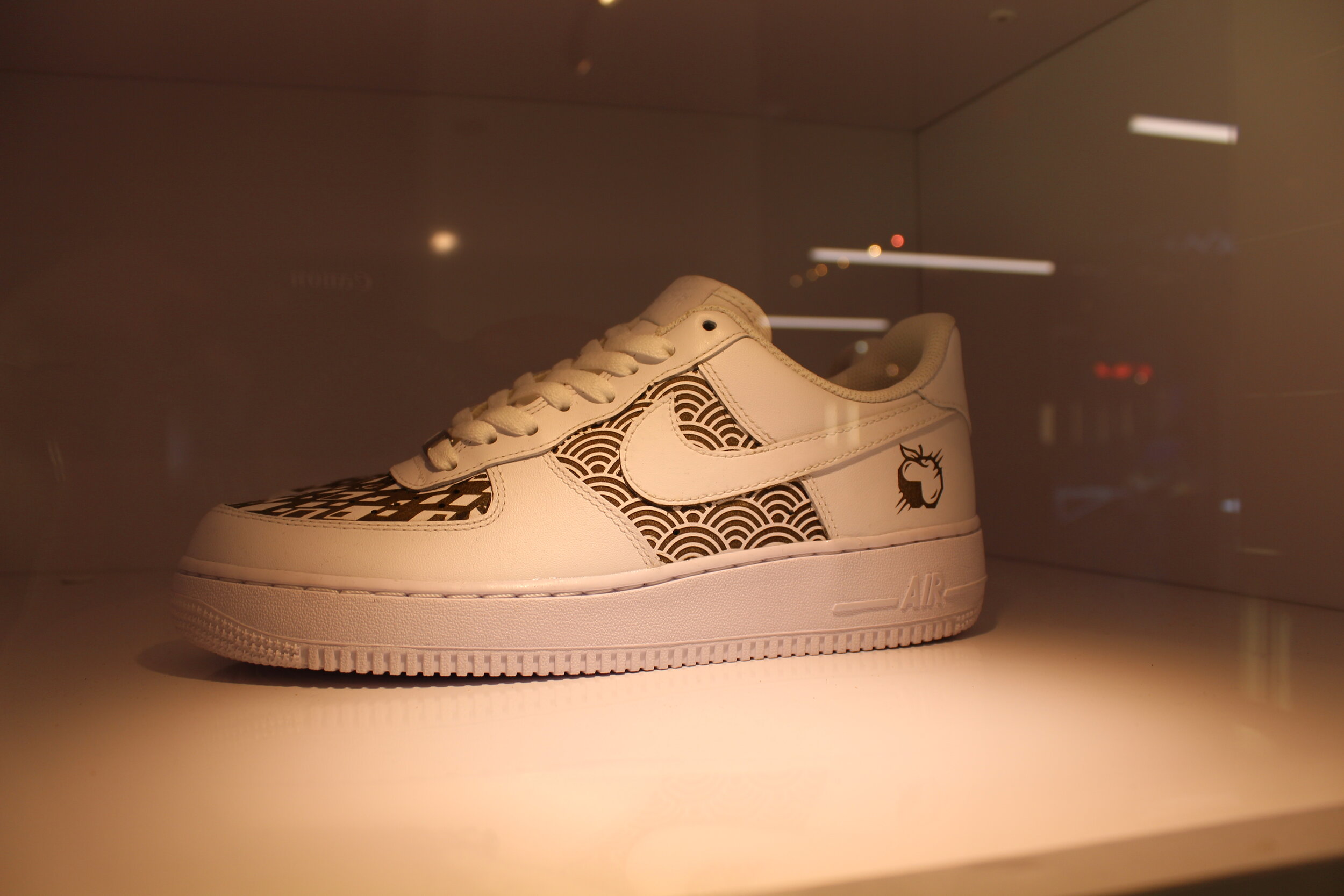 NIKE AF1 FOOTWEAR CUSTOMIZATION EXPERIENCE // NYC 