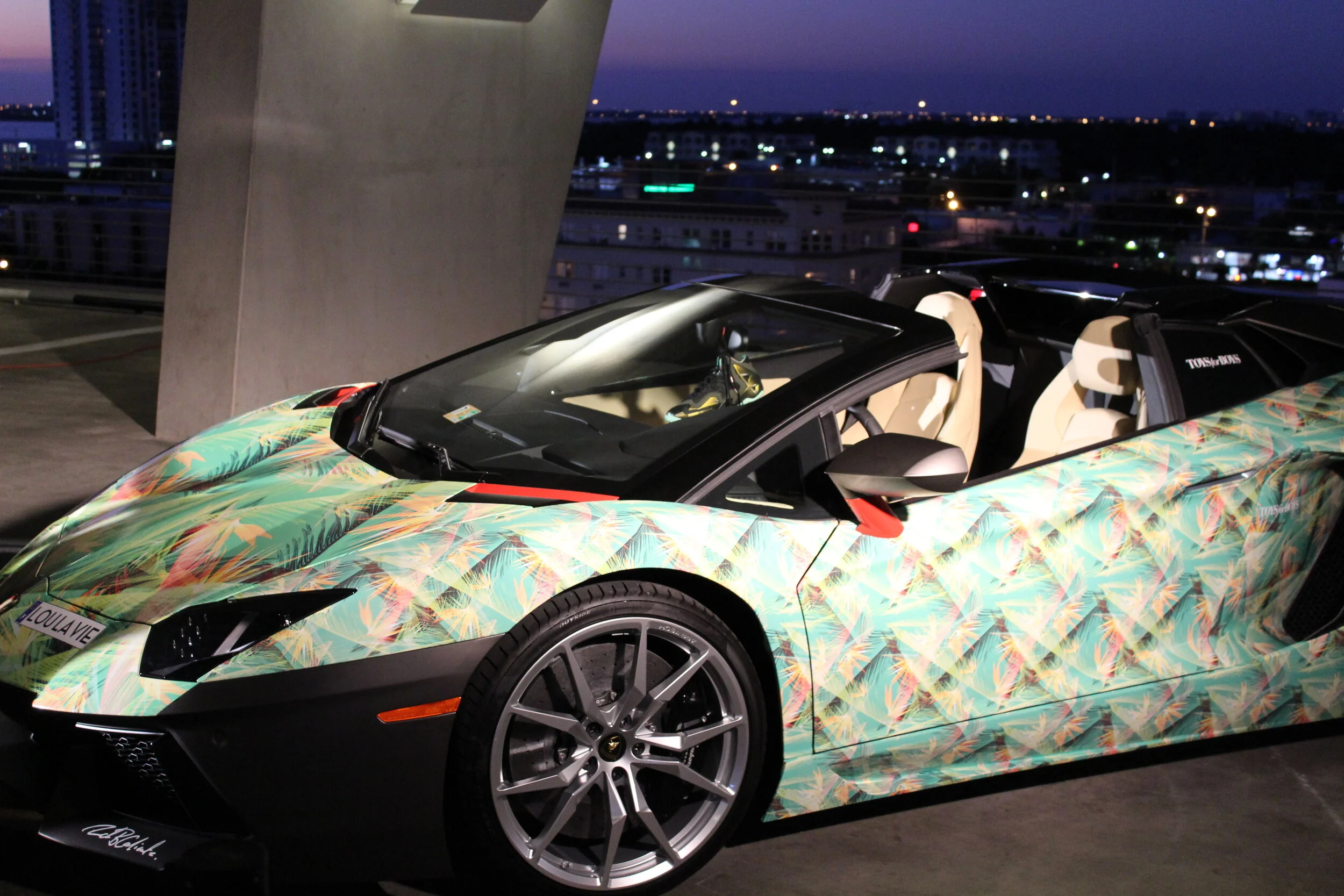 LEBRON JAMES 11 x 11 POP-UP LAUNCH // MIAMI 