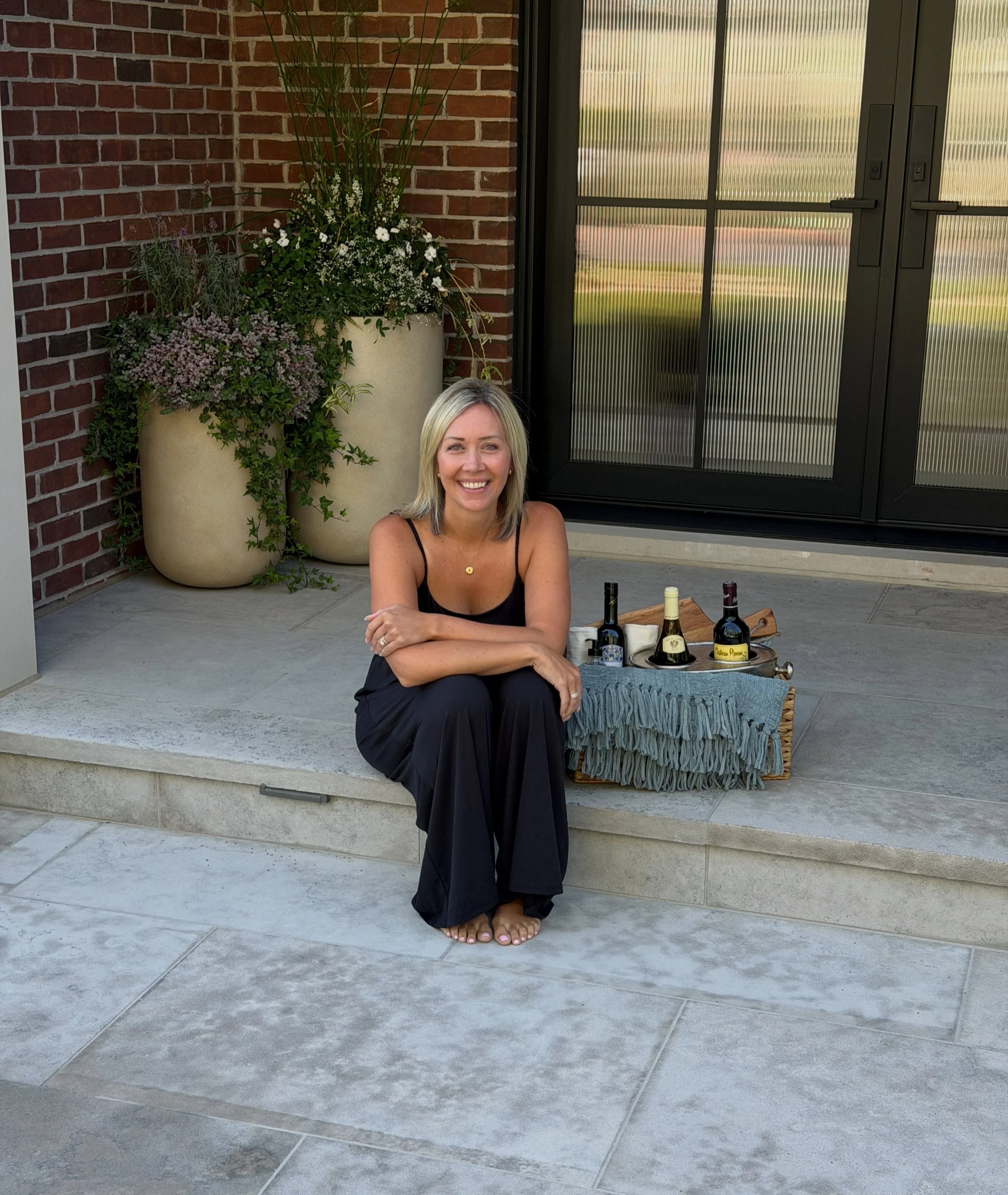 Some weeks you just feel a little extra grateful. 🤍

Grateful for the clients who trust me with such an important part of their lives. For the people who come back years later. For the referrals from friends, family and past clients. And for the fac