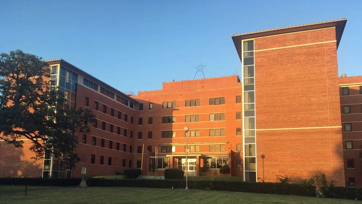 MARLIN, TEXAS VA HOSPITAL LUCKY, JEREMY AND GWEN DEFRAUDED INVESTORS INTO BELIEVING THEY’D TURN INTO A REHAB CENTER FOR RETURNING VETERANS