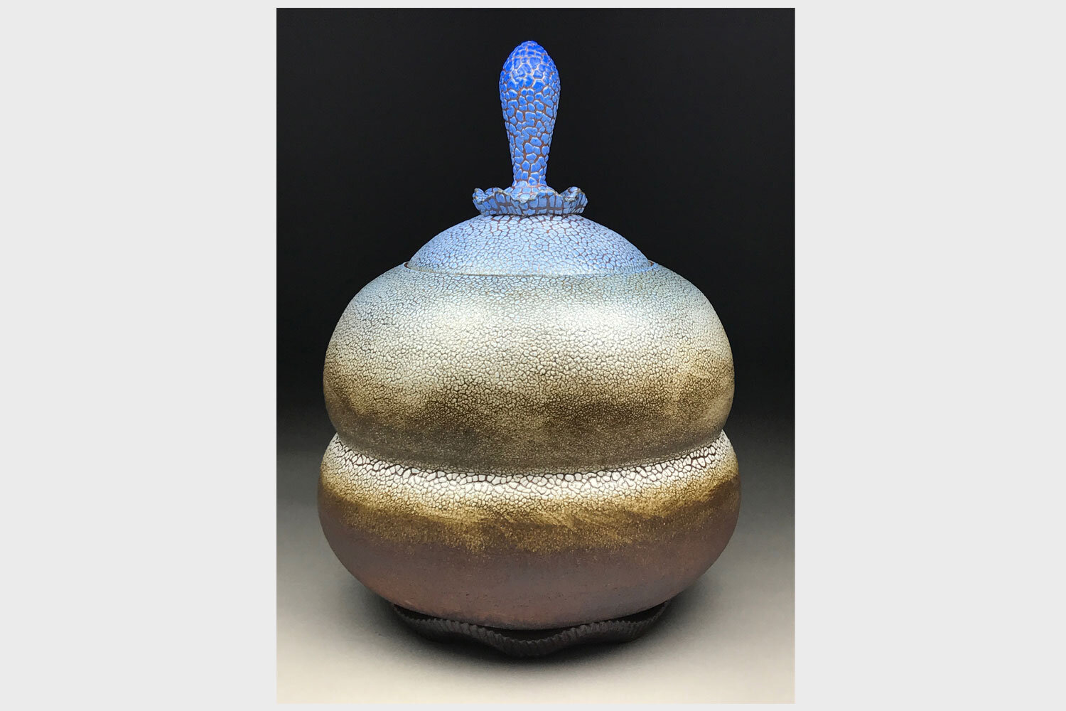 stoneware_jar.jpg