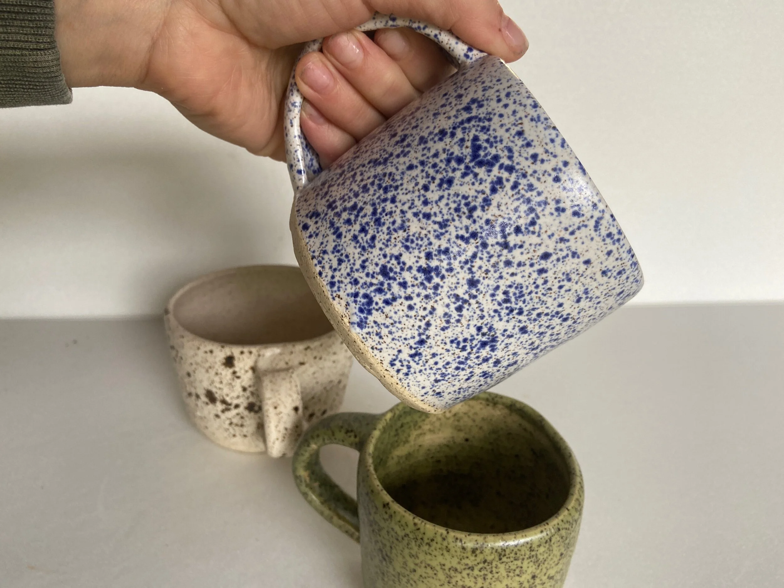 1F3F9072-7FB5-4DF5-93E6-E41DF15D3304