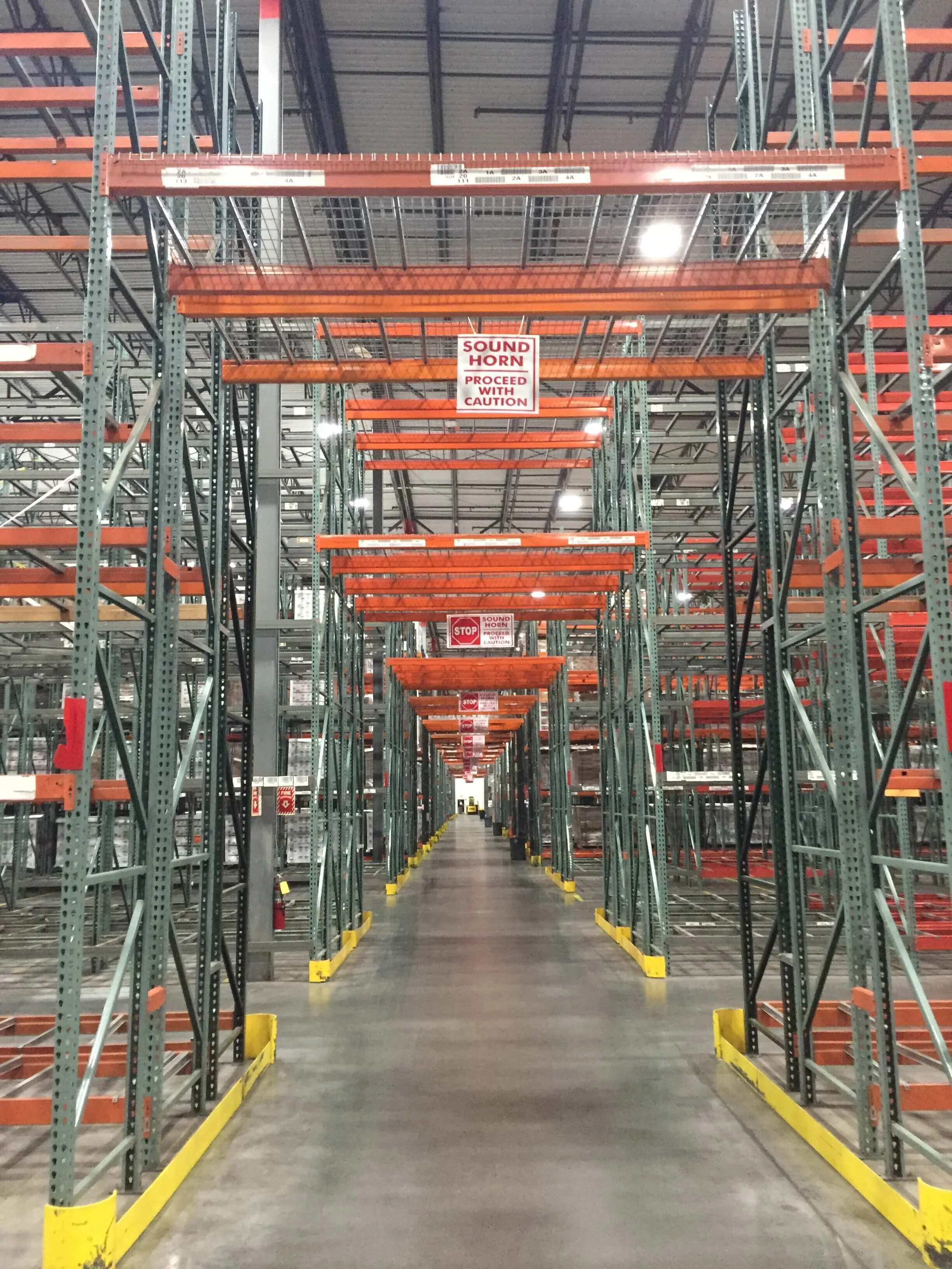 Service Rack Tunnel About — Shelving Rack & Lockers